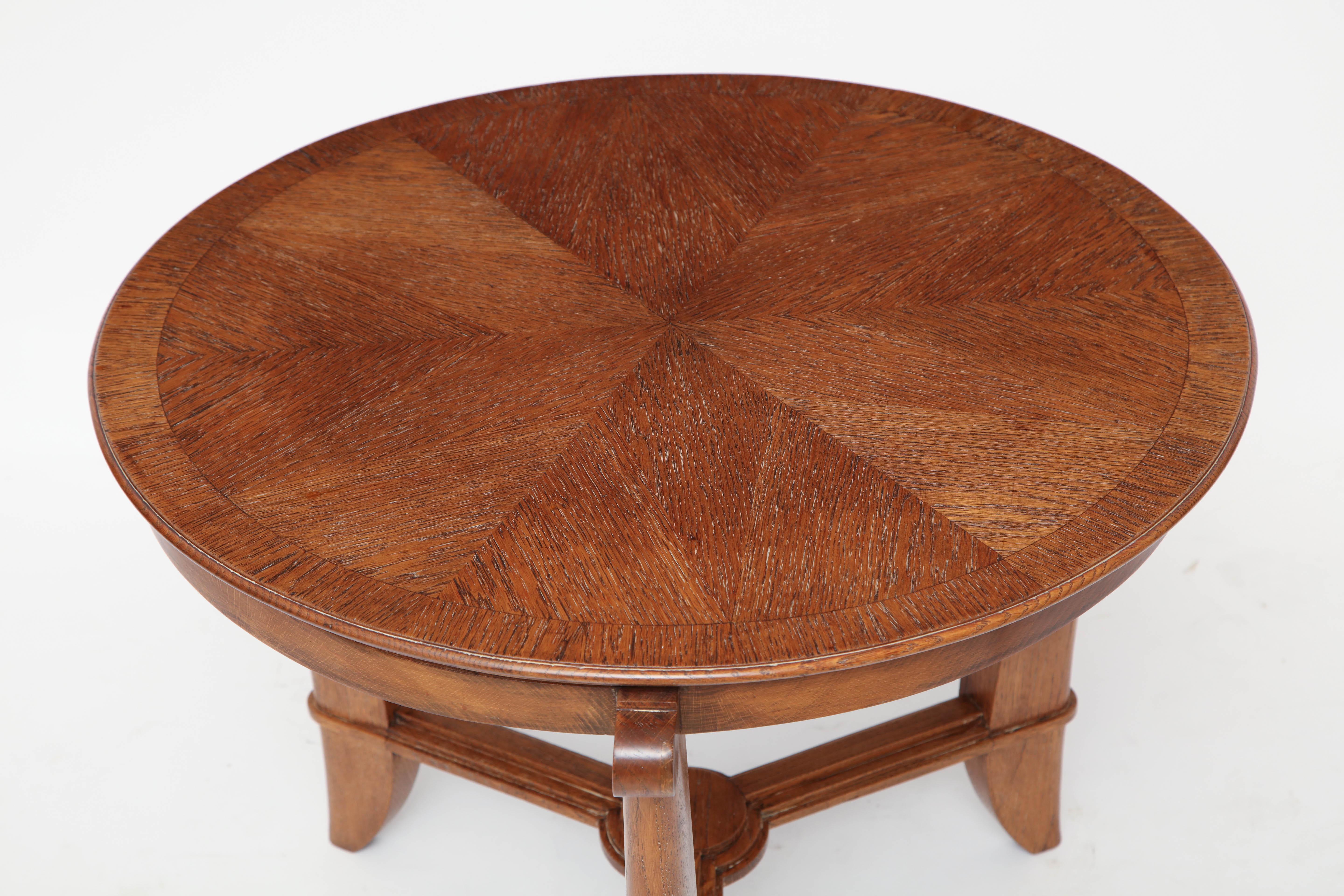 Circular oak table with three shaped legs joined by a stretcher, France, circa 1940.

Overall dimensions: 27.75” diameter, 21.5” height



Available to see in our NYC Showroom 
BK Antiques
306 East 61st St. 2nd fl.
New York, NY 10065
