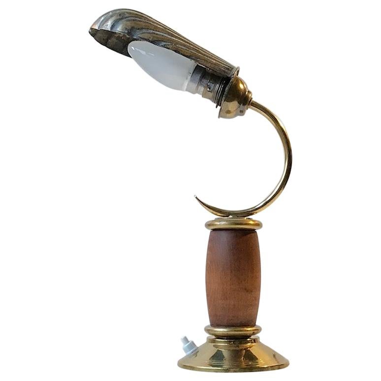 French Art Deco Clam Shell Table Light in Brass and Oak, 1930s For Sale