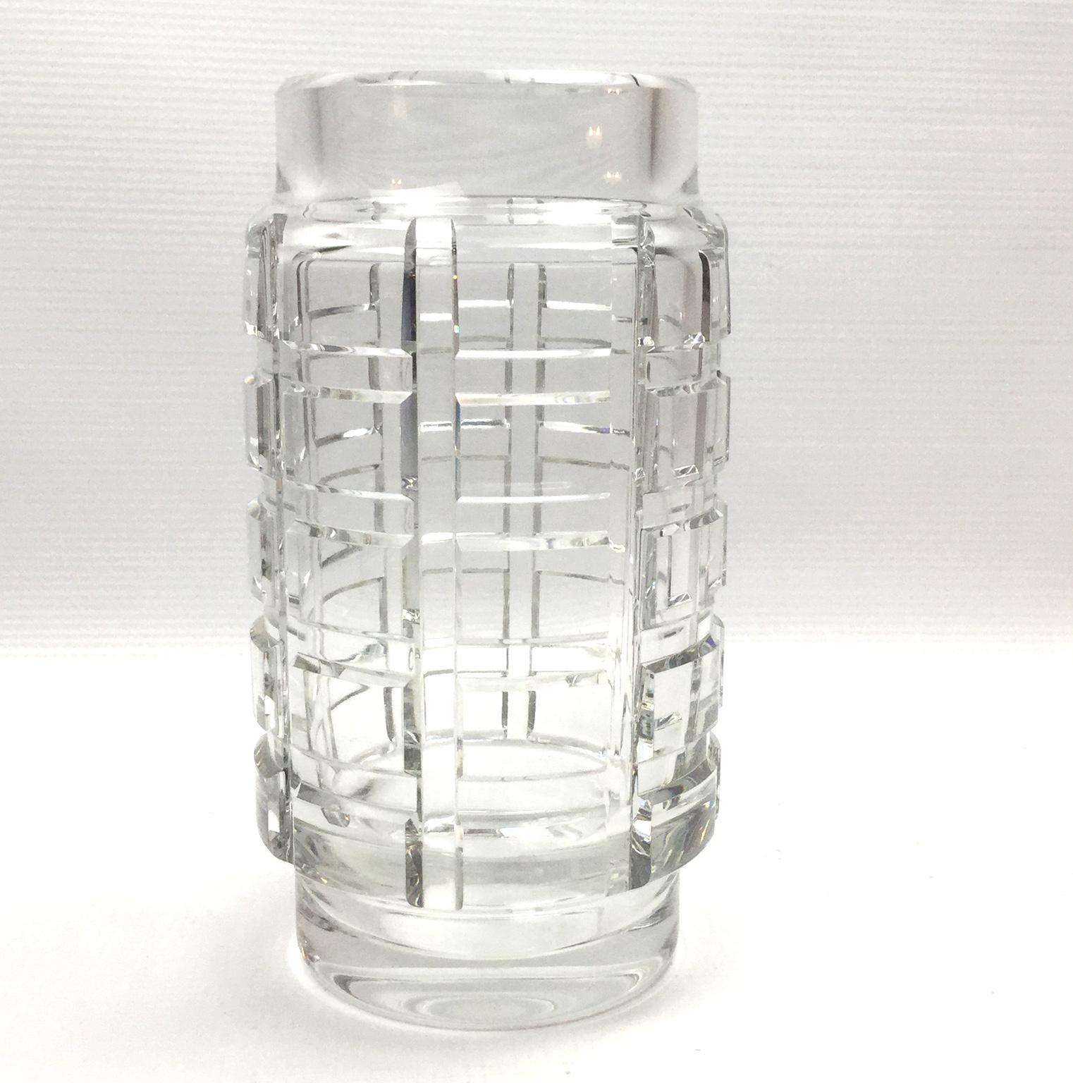 French Art Deco Clear Crystal Vase by Baccarat, 1940s 3