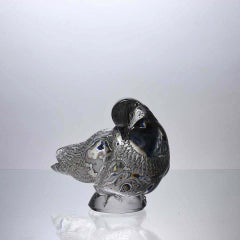 French Art Deco Clear Glass Study "Pigeon Gand" by René Lalique