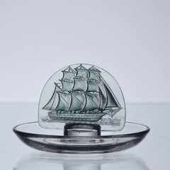 French Art Deco Clear Glass Vase "Caravelle" Pintray by René Lalique