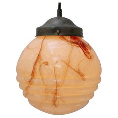Lampe suspendue en verre marbré "Clichy" Art Déco français années 1920