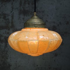 Französische Art Deco "Clichy" Gelbes Schilfglas Pendelleuchte