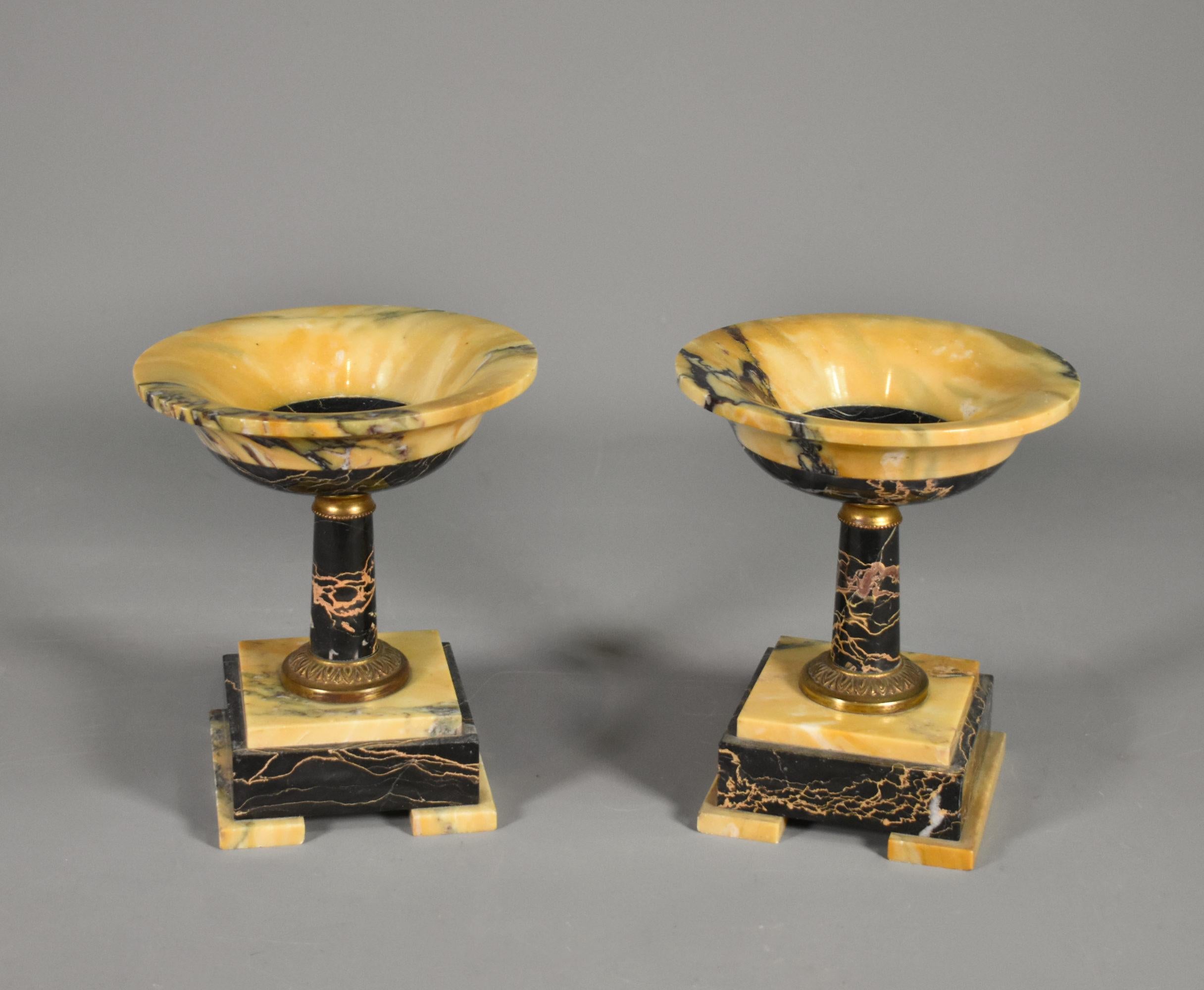 Set di orologi e guarniture in stile Art Déco francese in vendita 8