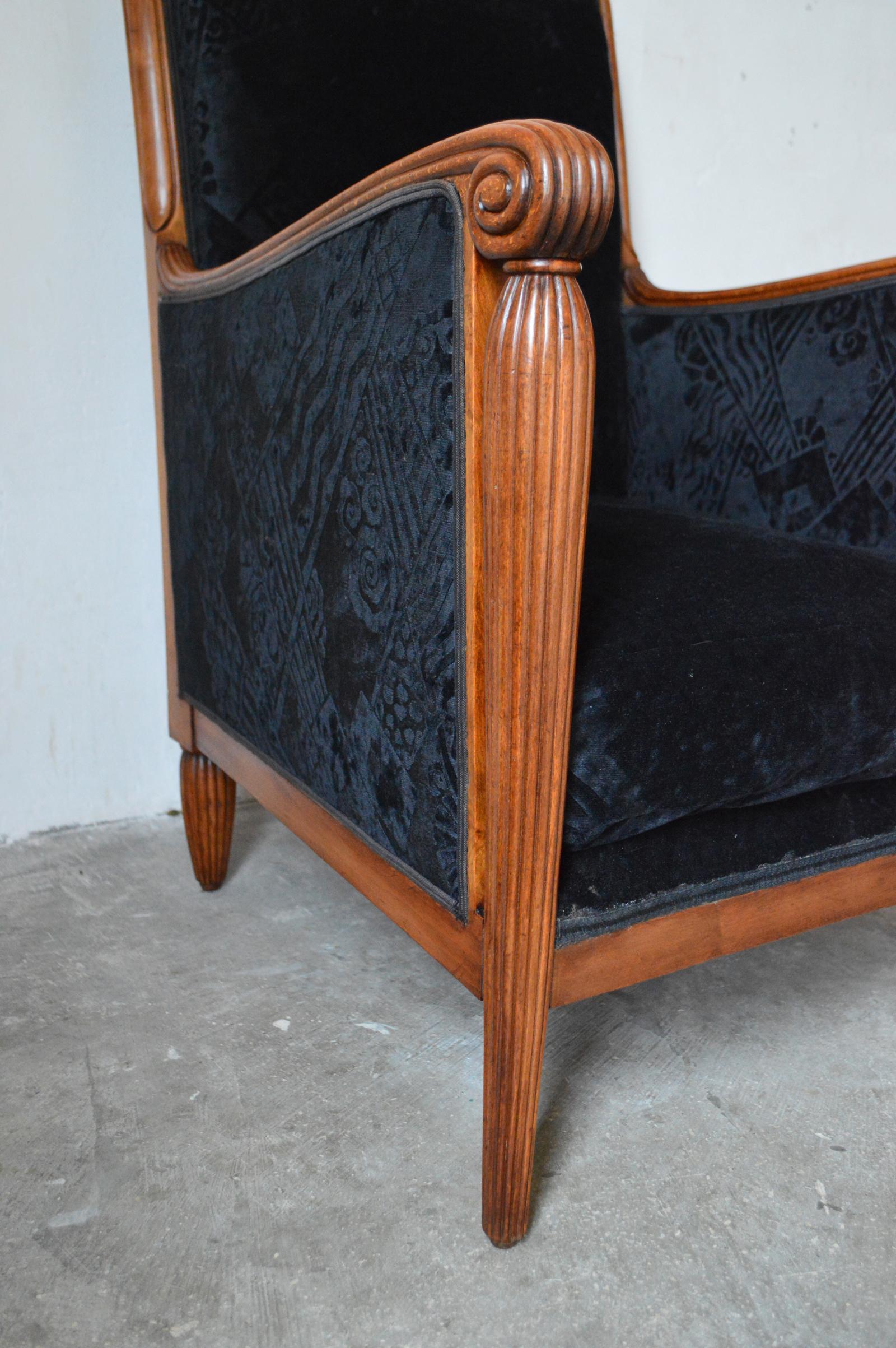 French Art Deco Club Armchair Attributed to Maurice Dufrène, circa 1925 5