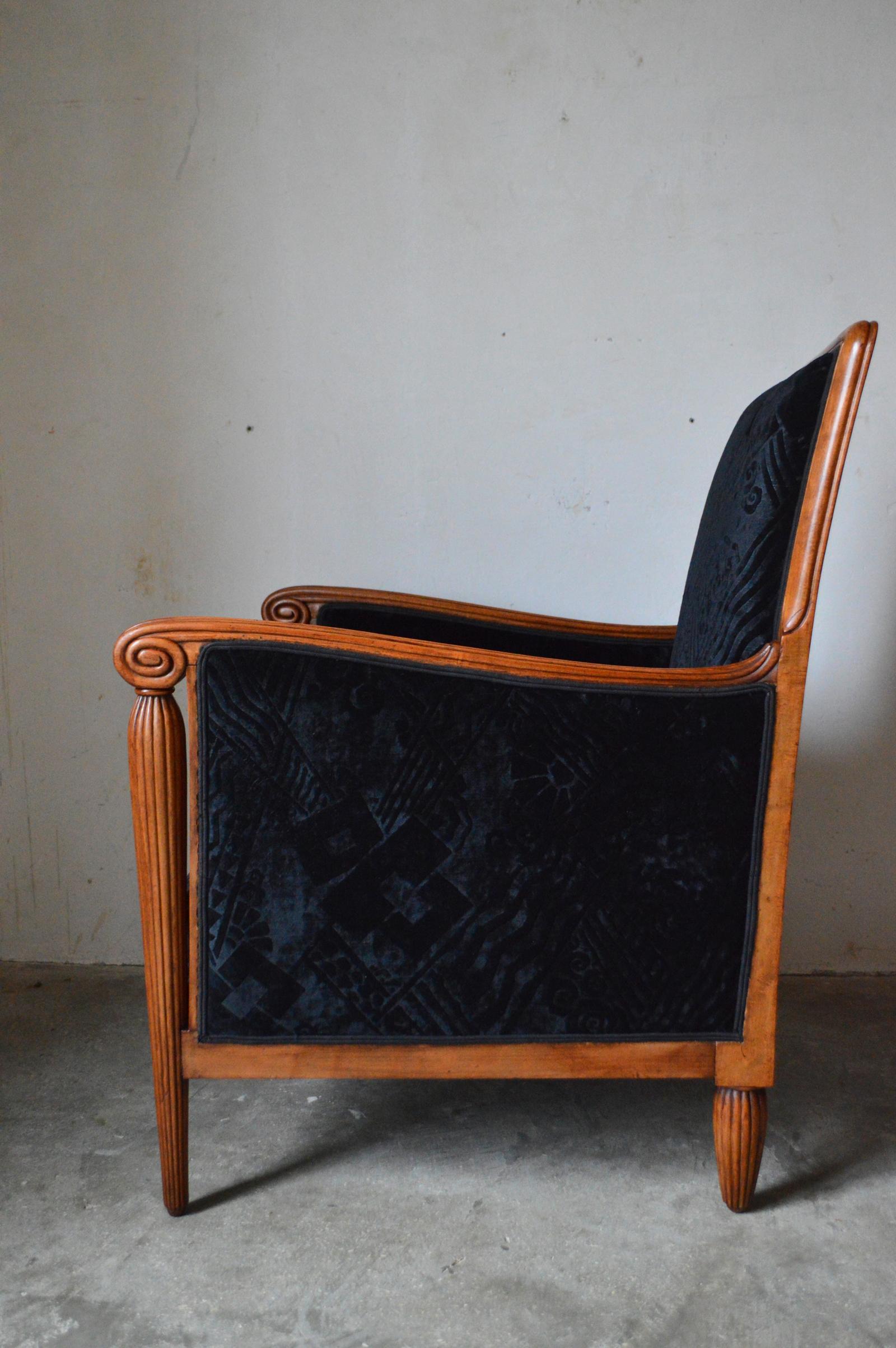 Early 20th Century French Art Deco Club Armchair Attributed to Maurice Dufrène, circa 1925