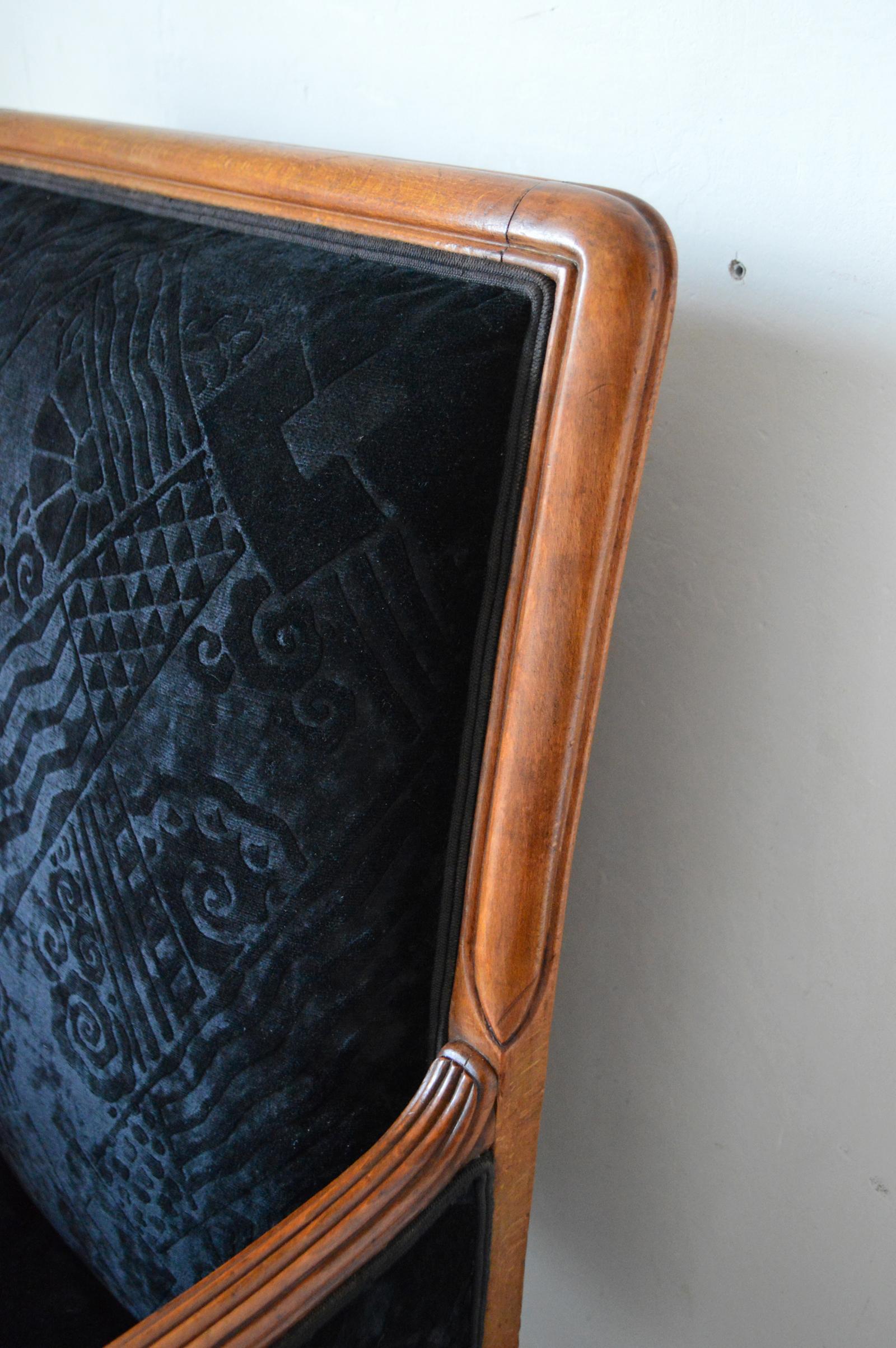 French Art Deco Club Armchair Attributed to Maurice Dufrène, circa 1925 3