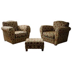 Fauteuil club Art déco français, revêtement en velours à motifs floraux découpés, années 1940