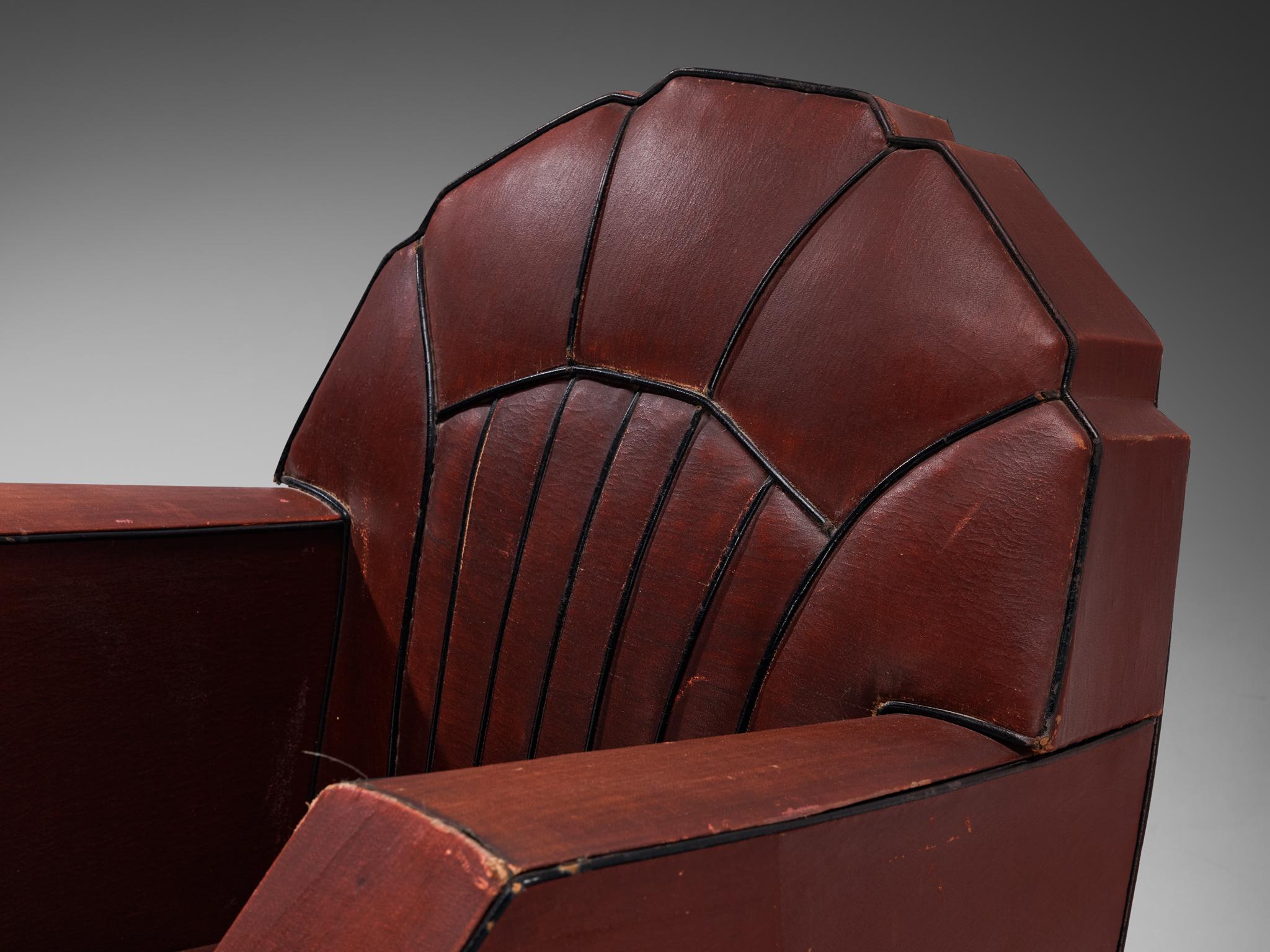 French Art Deco Club Chairs in Black and Burgundy Leather In Good Condition For Sale In Waalwijk, NL