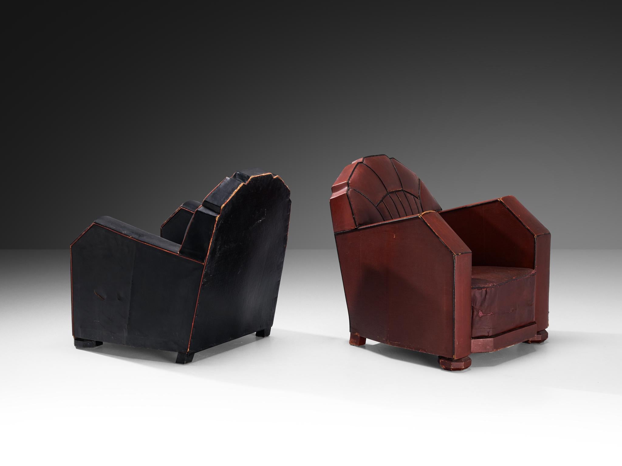 Mid-20th Century French Art Deco Club Chairs in Black and Burgundy Leather For Sale