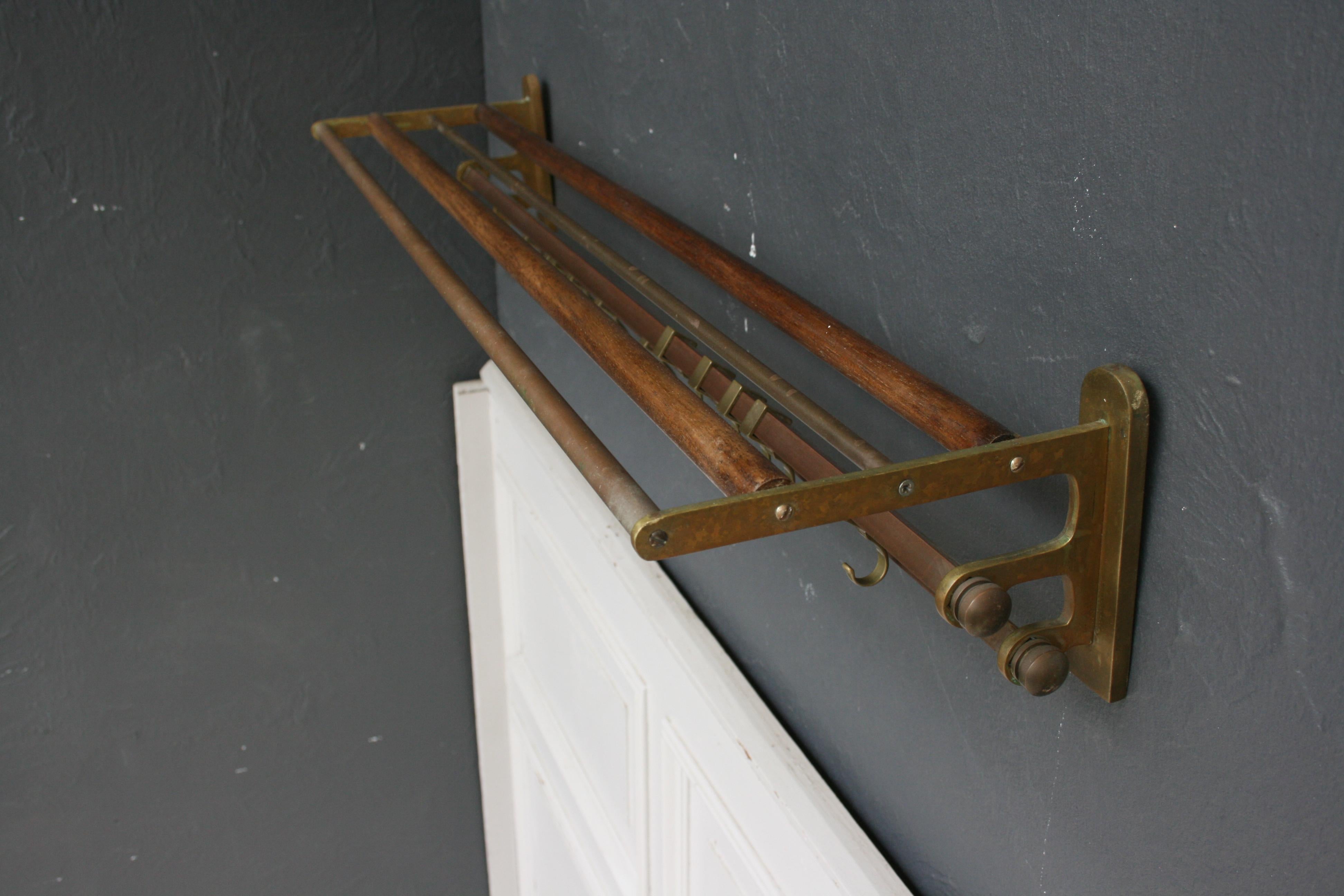 Early 20th Century French Art Deco Coat and Hat Rack Made of Brass, 1920s