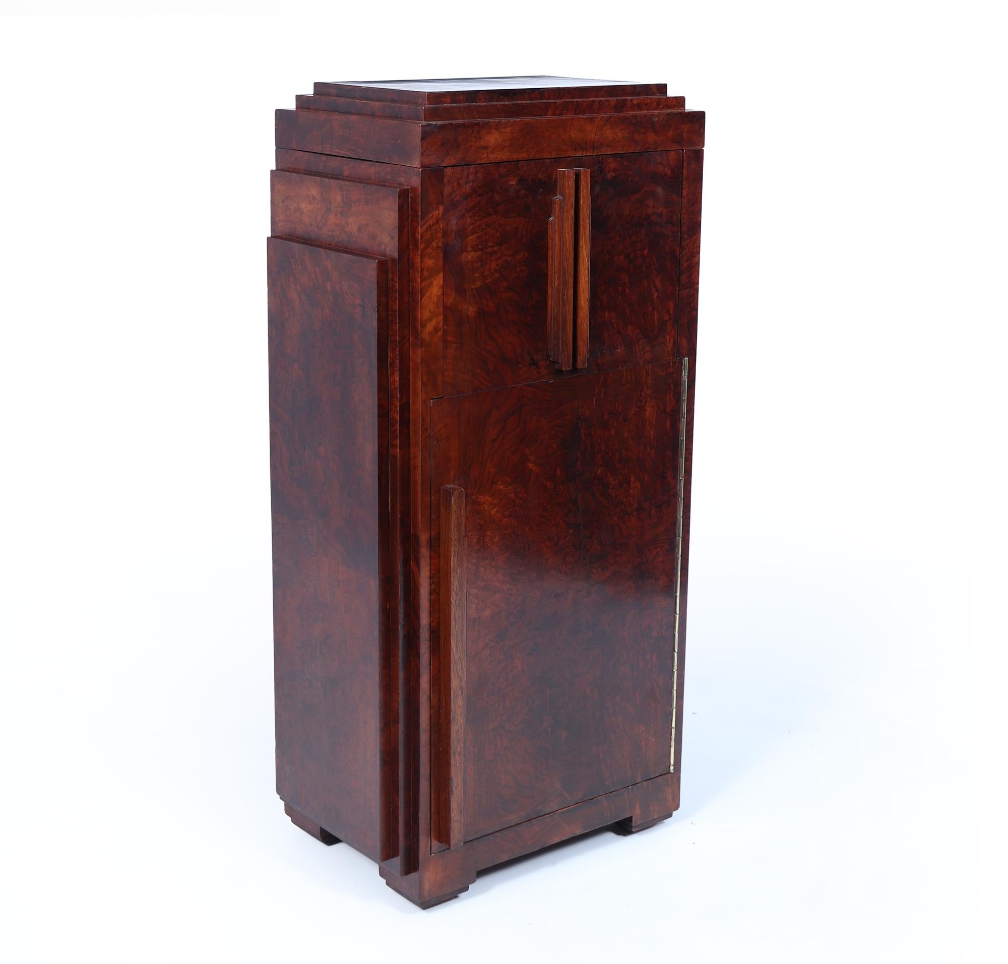 Mid-20th Century French Art Deco Cocktail Cabinet For Sale