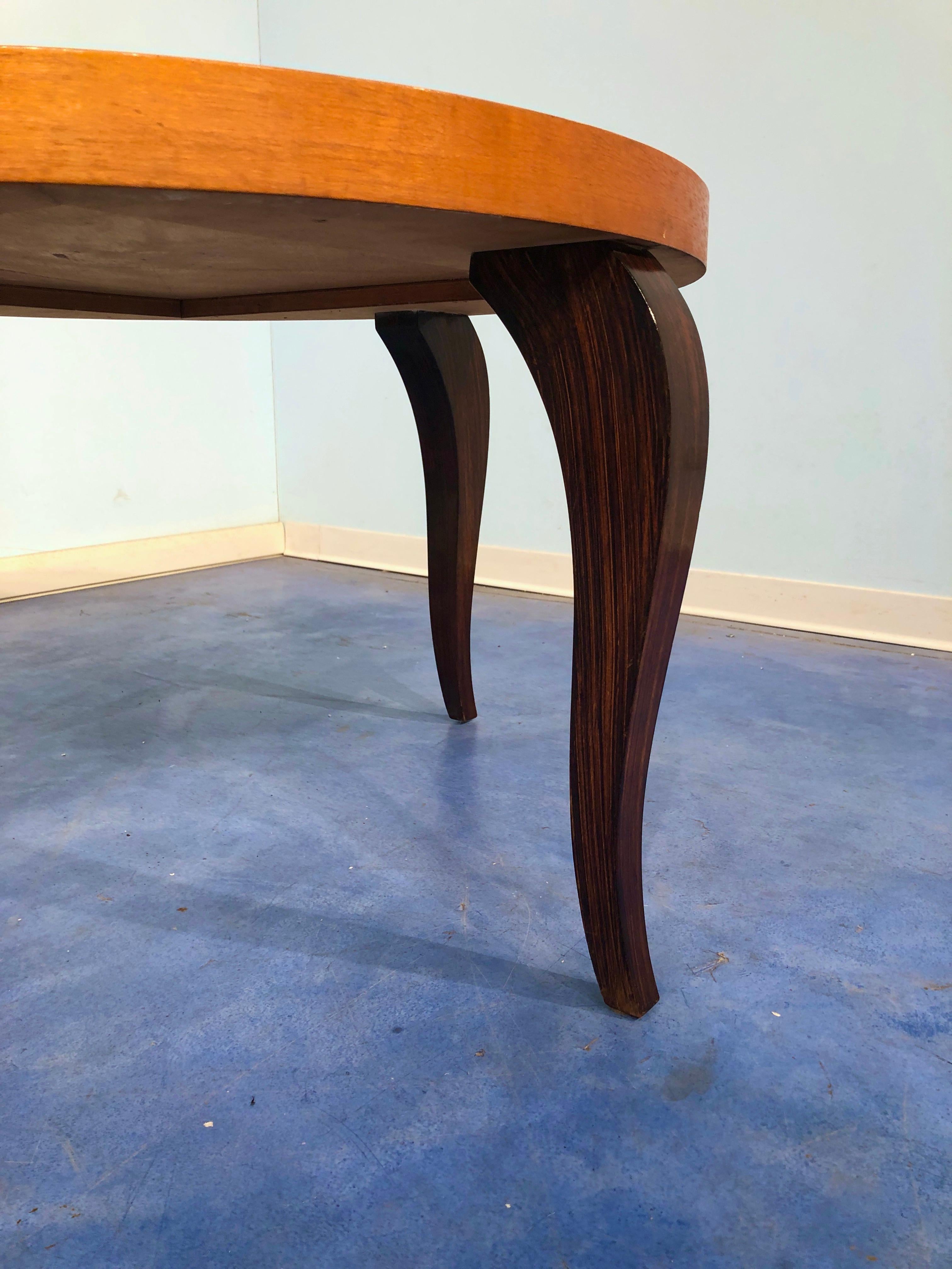 French Art Deco Maple Coffee Table, 1940s In Good Condition For Sale In Traversetolo, IT