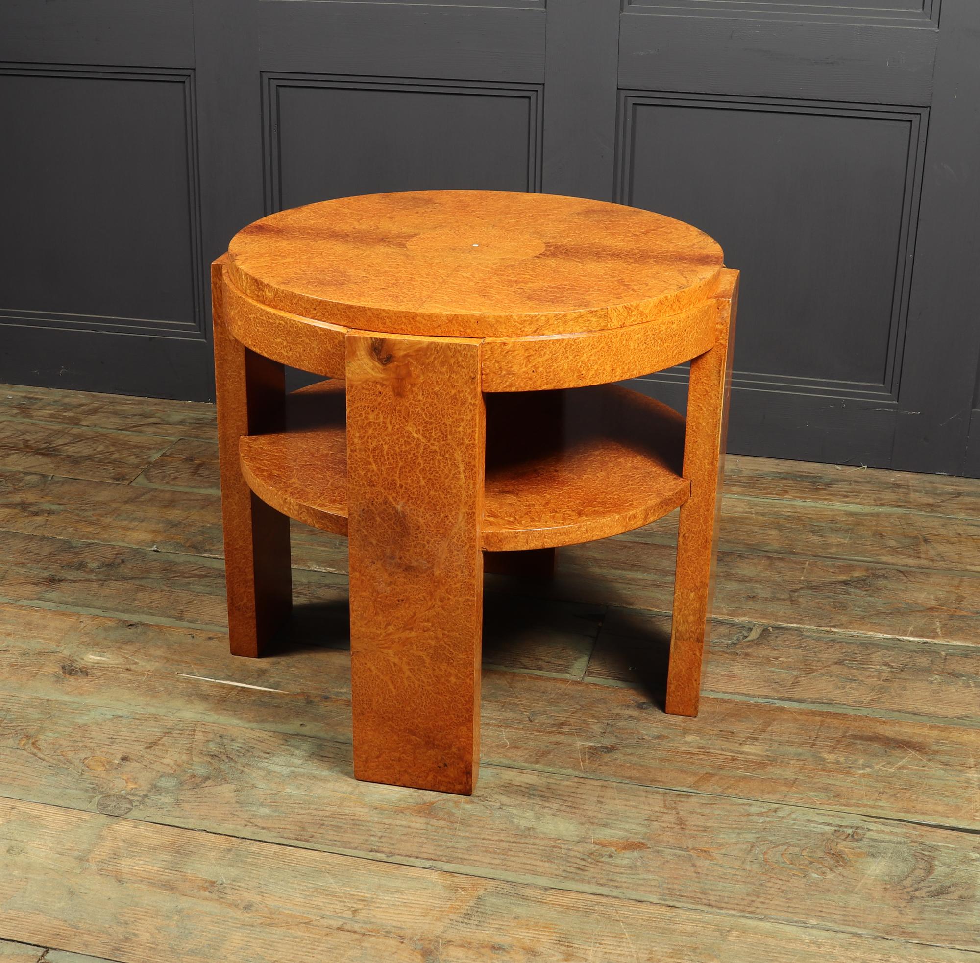 Table Basse Art Déco Française en Amboyna en vente 1