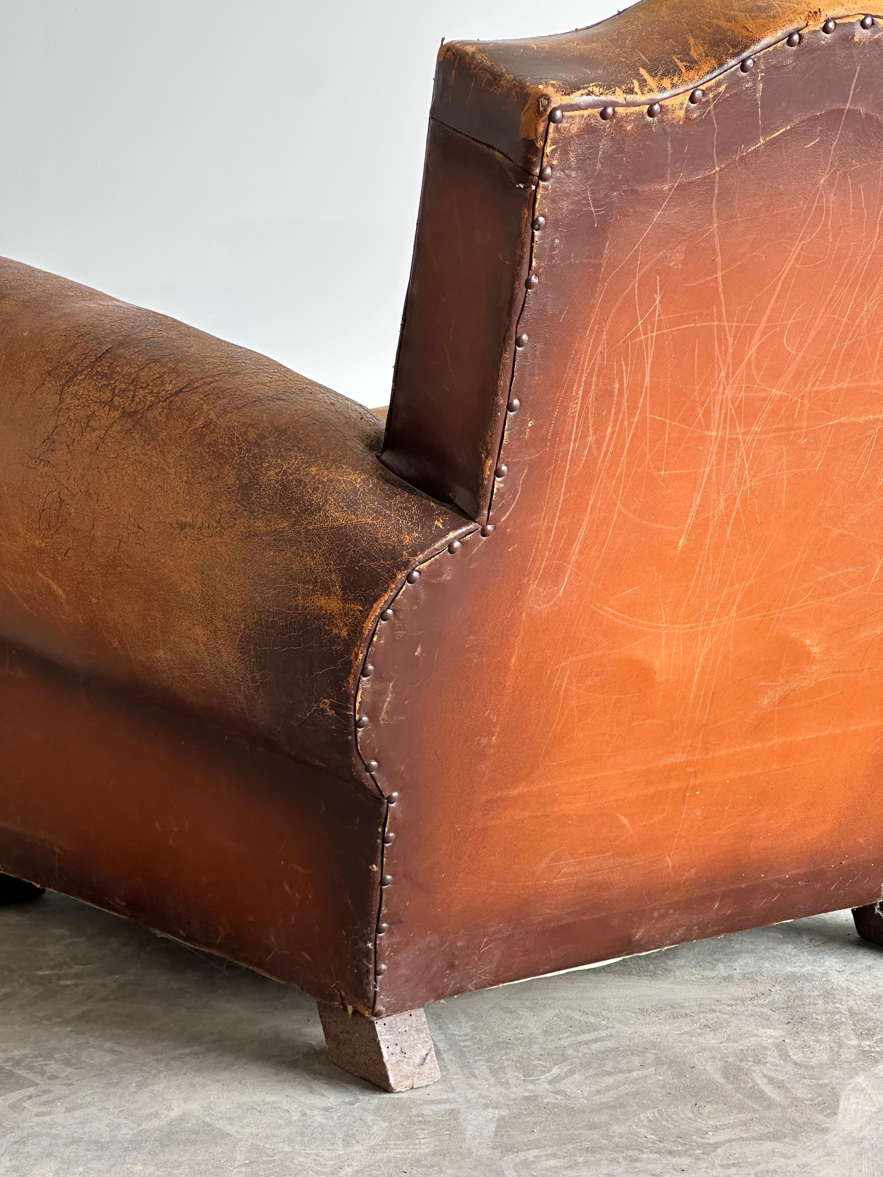 French art deco cognac leather and velvet moustache club chair For Sale 1