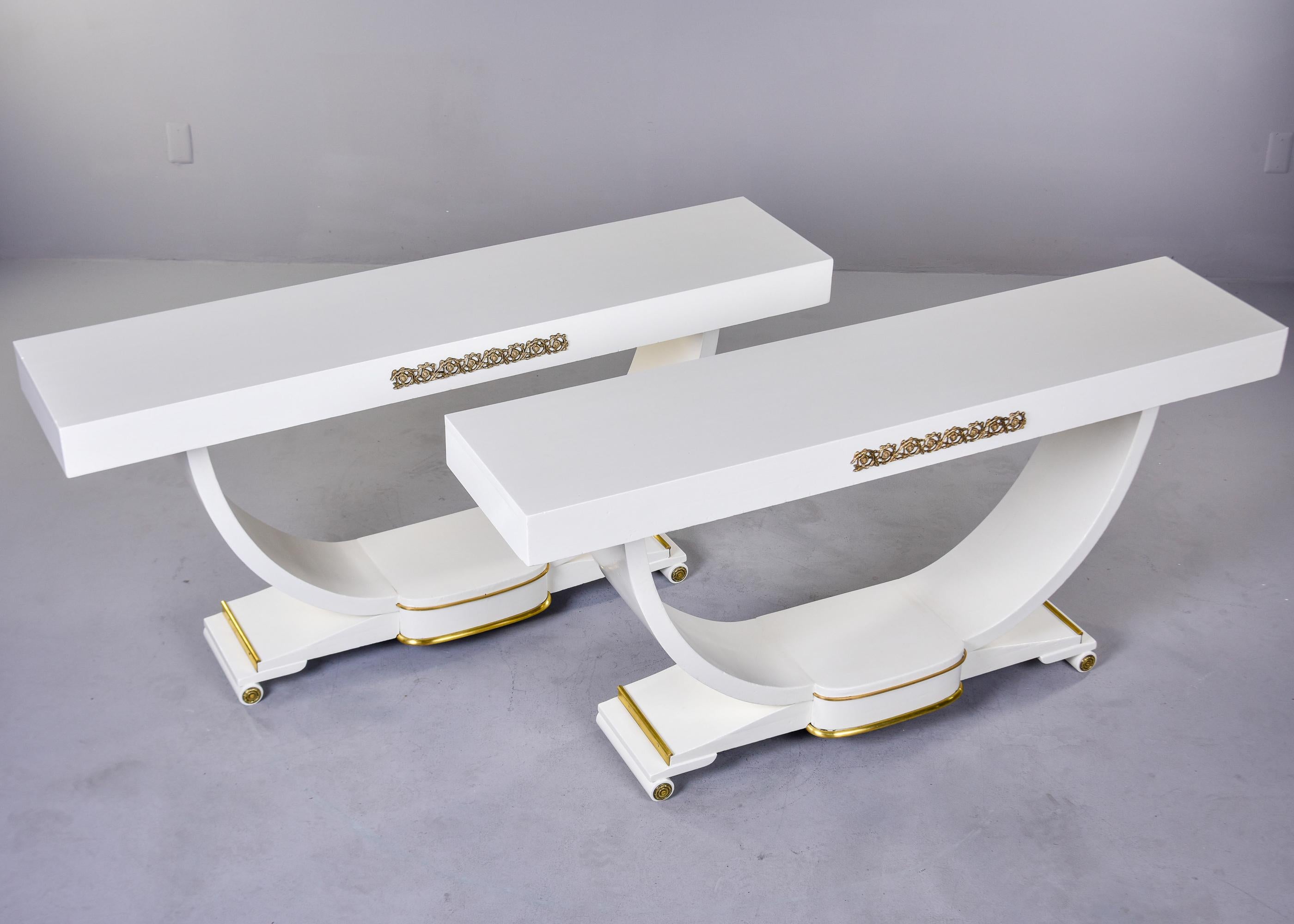 French Art Deco Console in White Finish with Brass Detailing For Sale 10