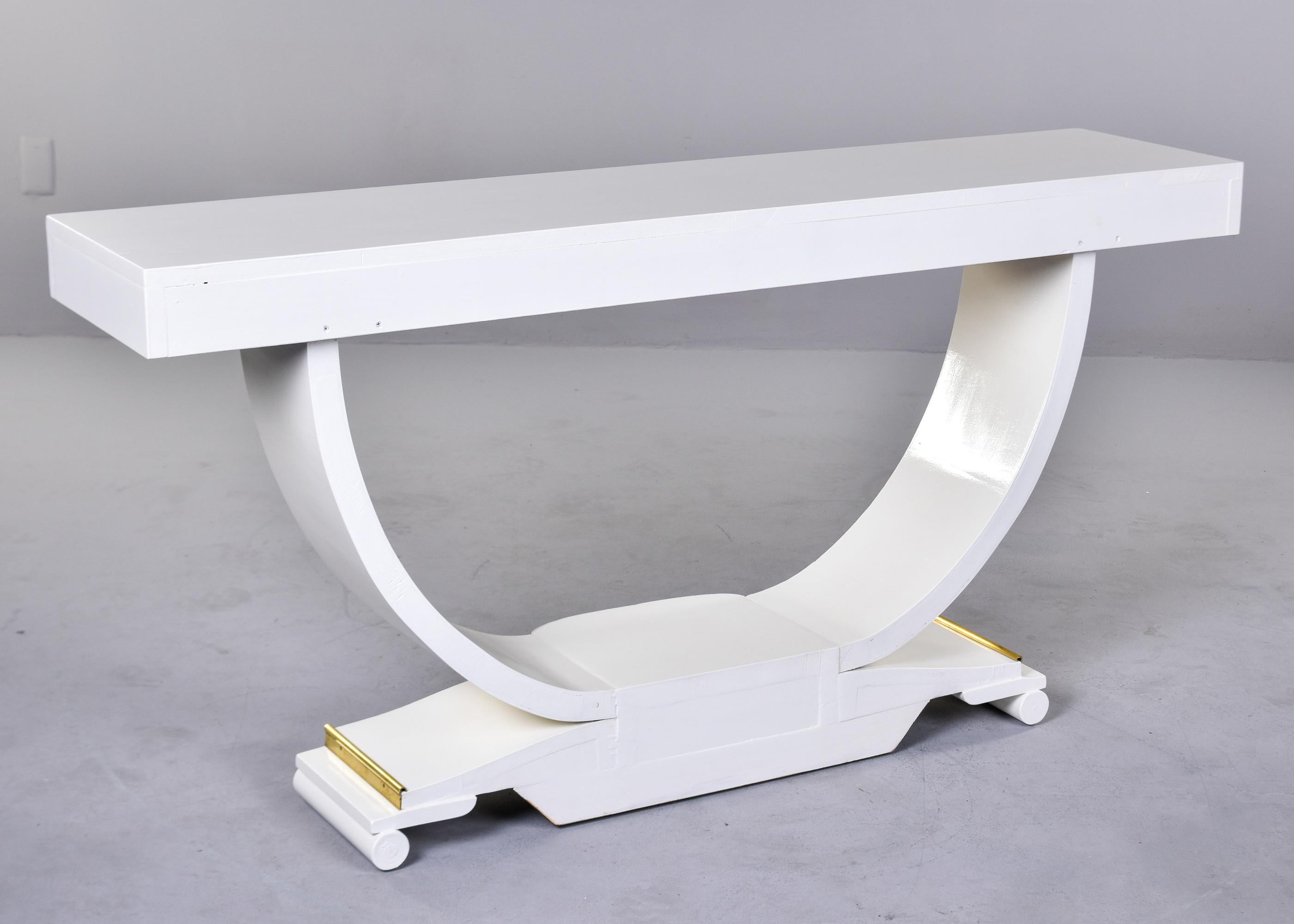 French Art Deco Console in White Finish with Brass Detailing For Sale 1