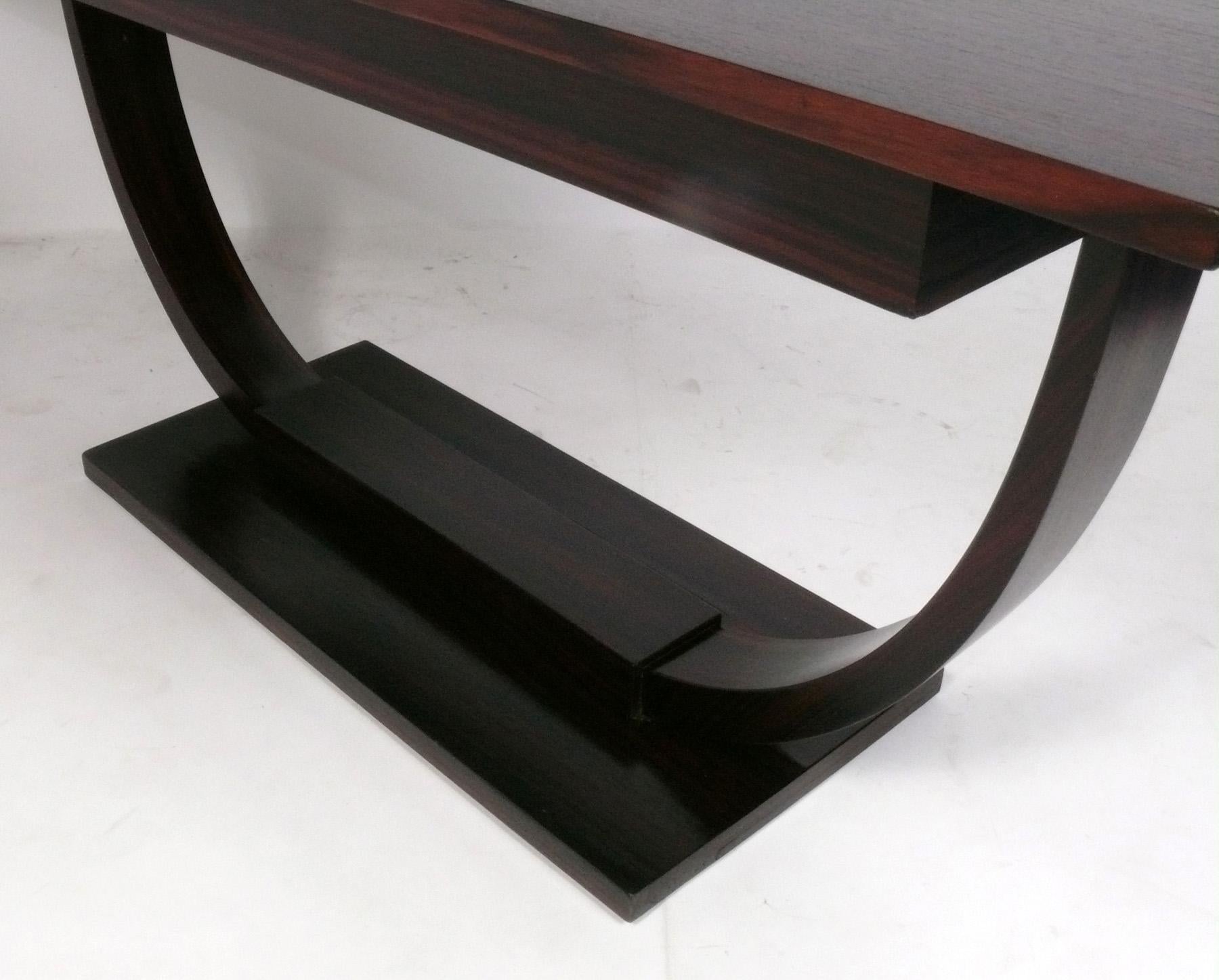 Mid-20th Century French Art Deco Console Table in Rosewood circa 1930s Refinished For Sale