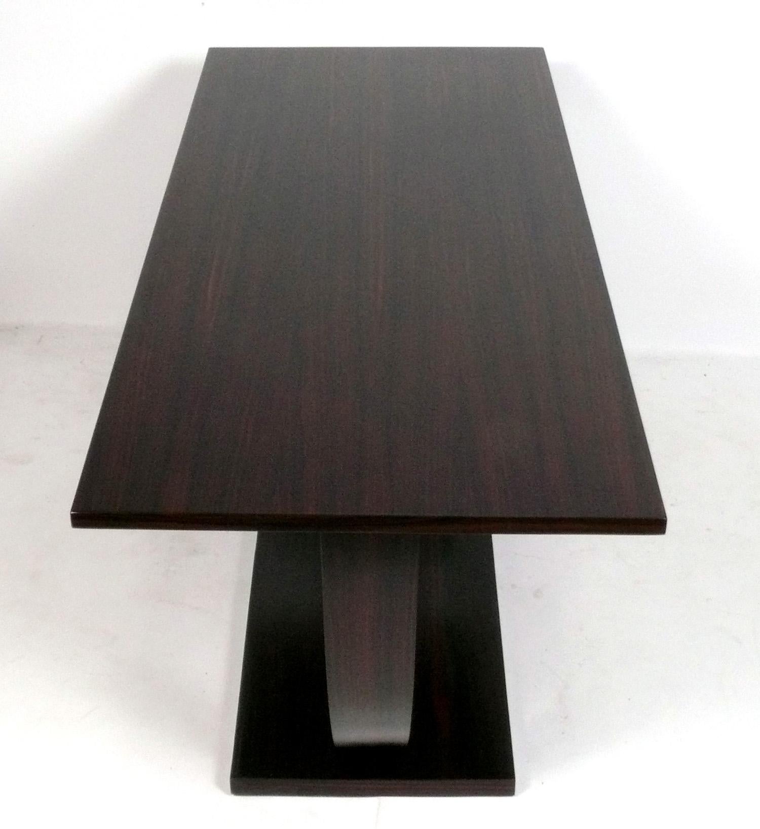 Wood French Art Deco Console Table in Rosewood circa 1930s Refinished For Sale