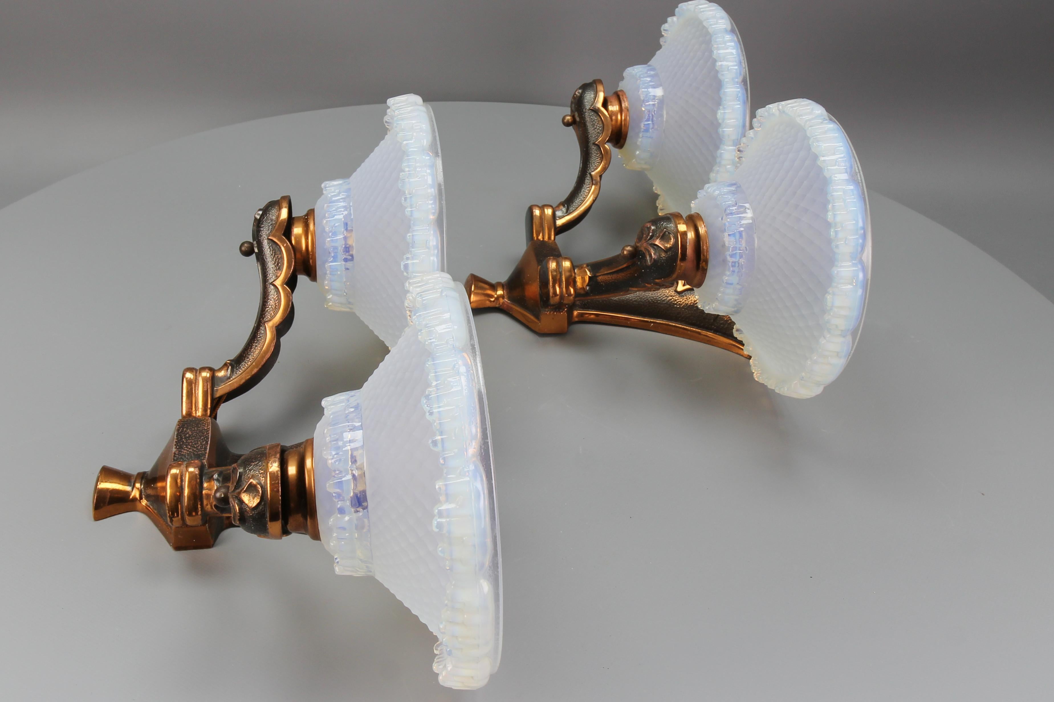 French Art Deco Copper and Opalescent Glass Sconces by Ezan, Set of Two For Sale 3