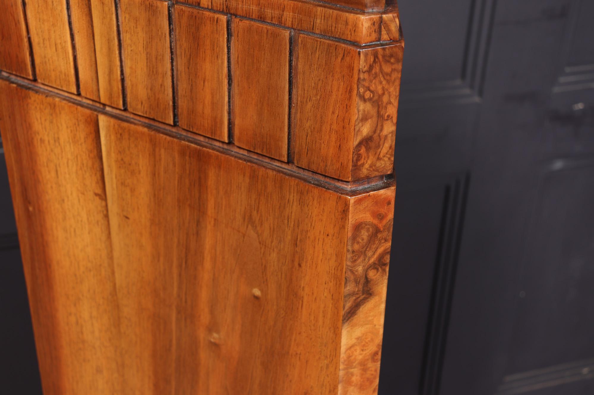 French Art Deco Corner Column 9