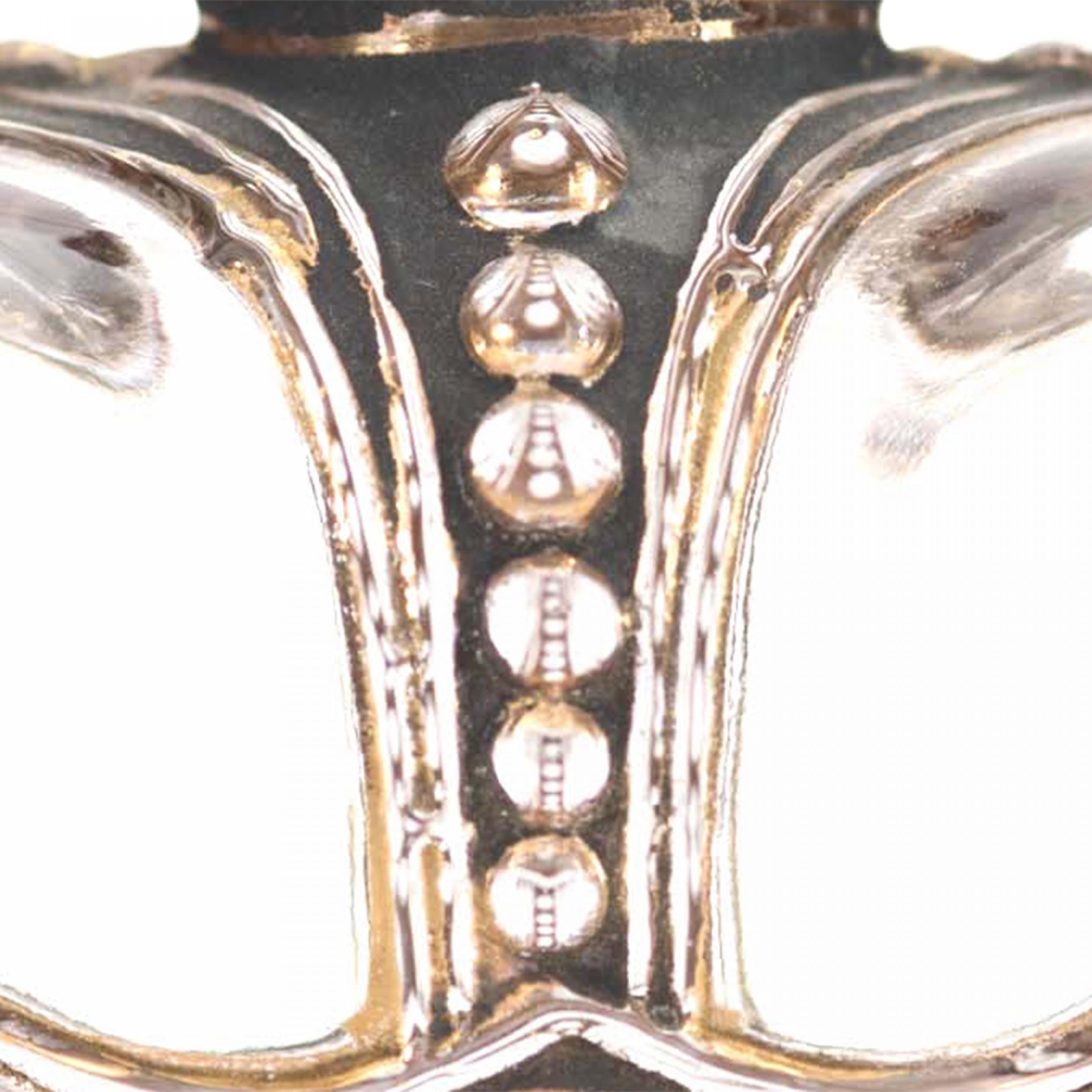 Francese Bottiglia di profumo francese Art Deco Crown Jewell di Matchabelli in vendita