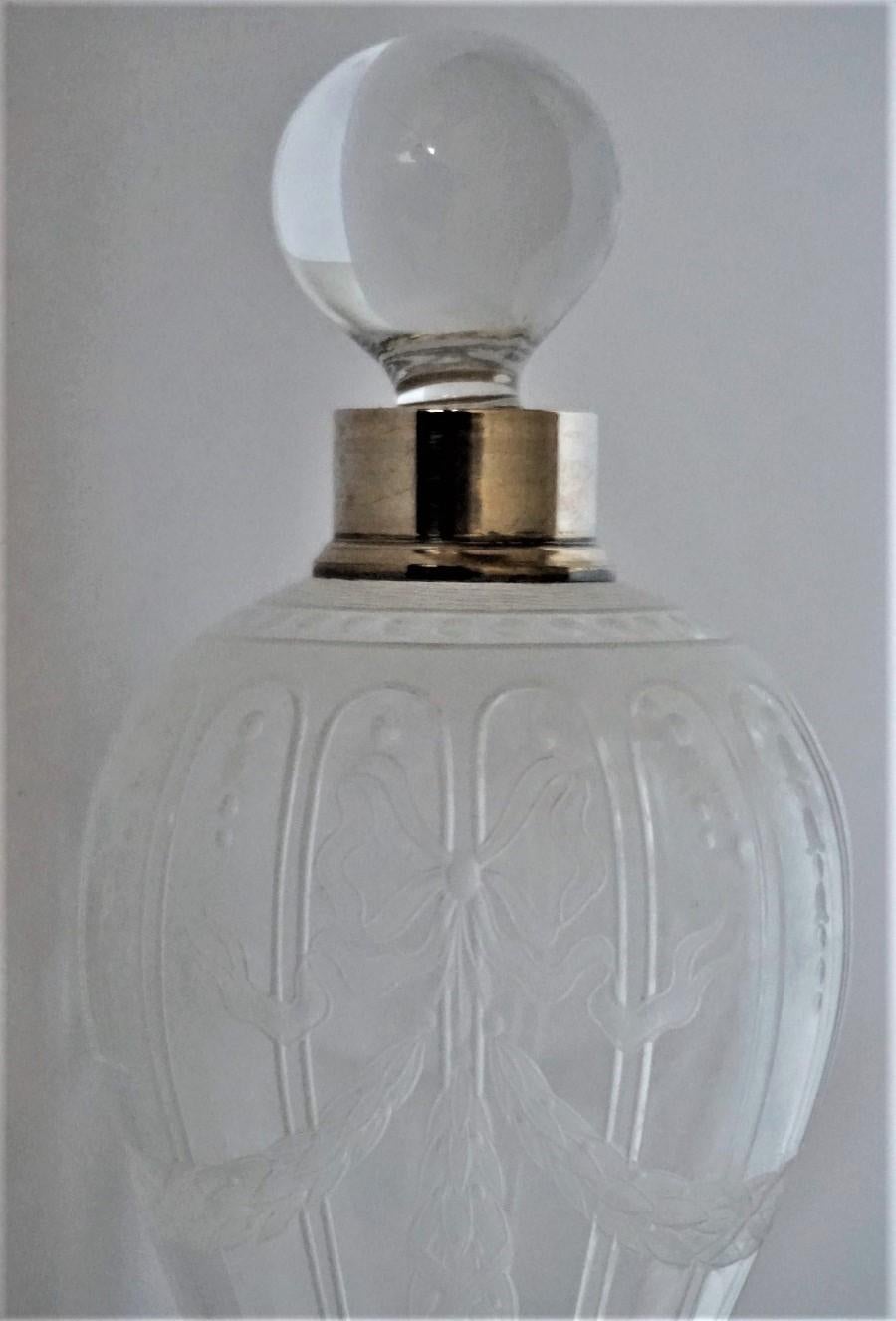 French Art Deco Crystal High Releaf Engraved Perfume Bottle, Sterling Silver For Sale 1