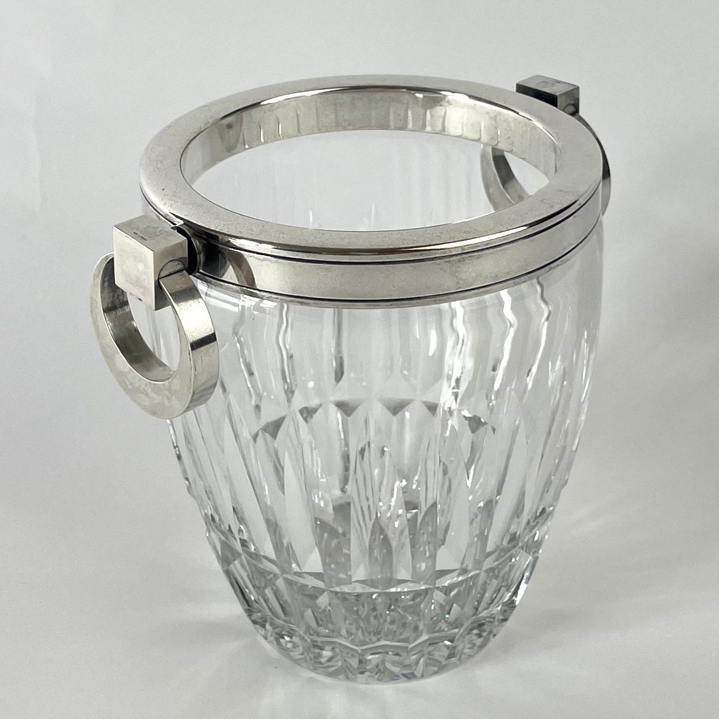 Seau à glace en cristal de l'Art déco français avec montures en métal argenté, années 1930 Bon état - En vente à Knivsta, SE