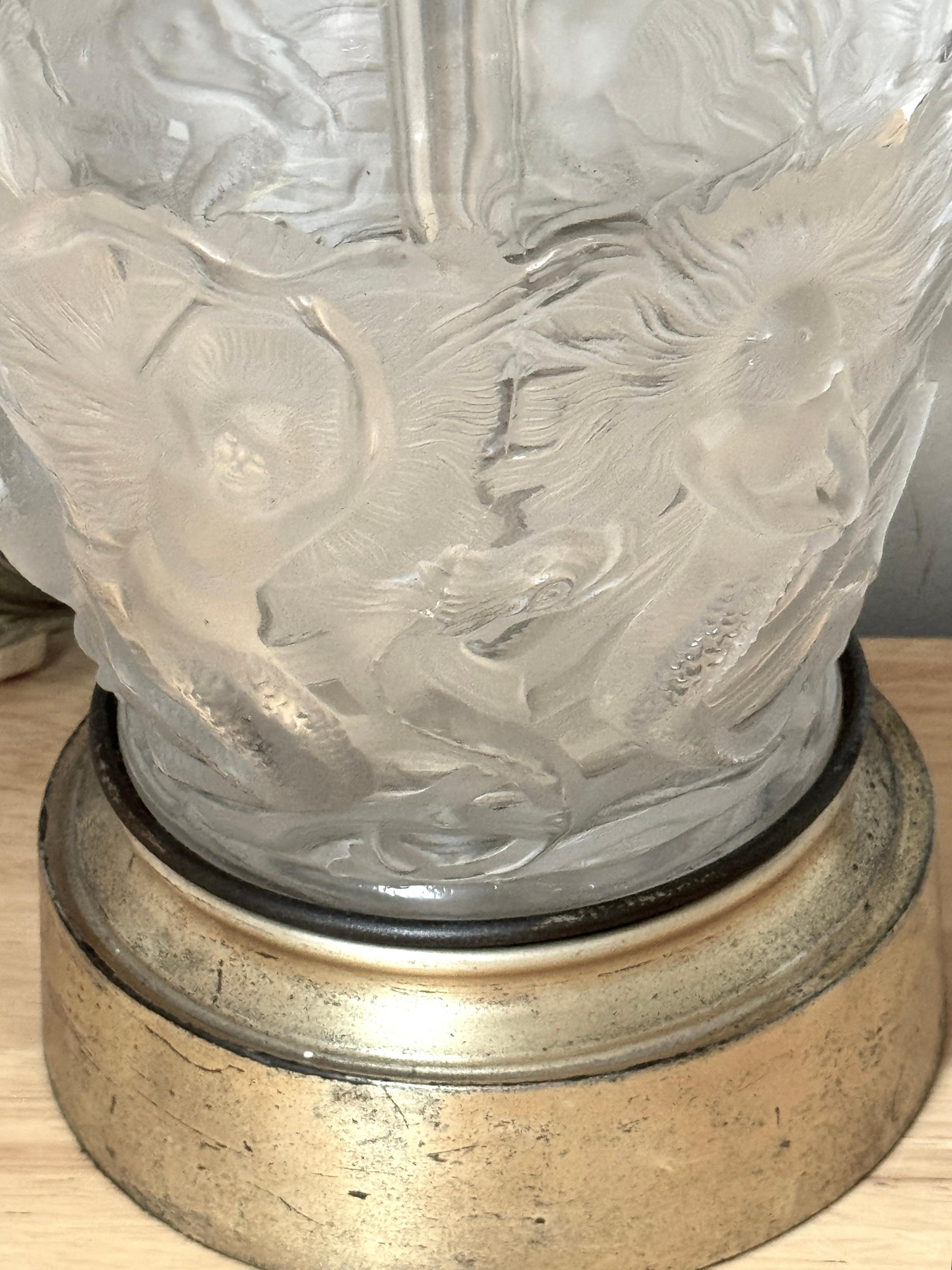 Lampe Art déco française Mermaids & Dolphin's par Verlys Glass en vente 5
