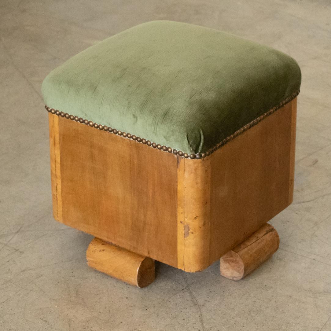 French Art Deco Cube Ottoman In Good Condition In Los Angeles, CA