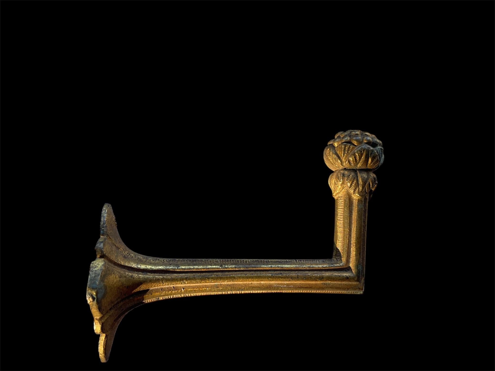 Französische Art-Déco-Vorhangschnürbänder, ein Paar (Metall) im Angebot