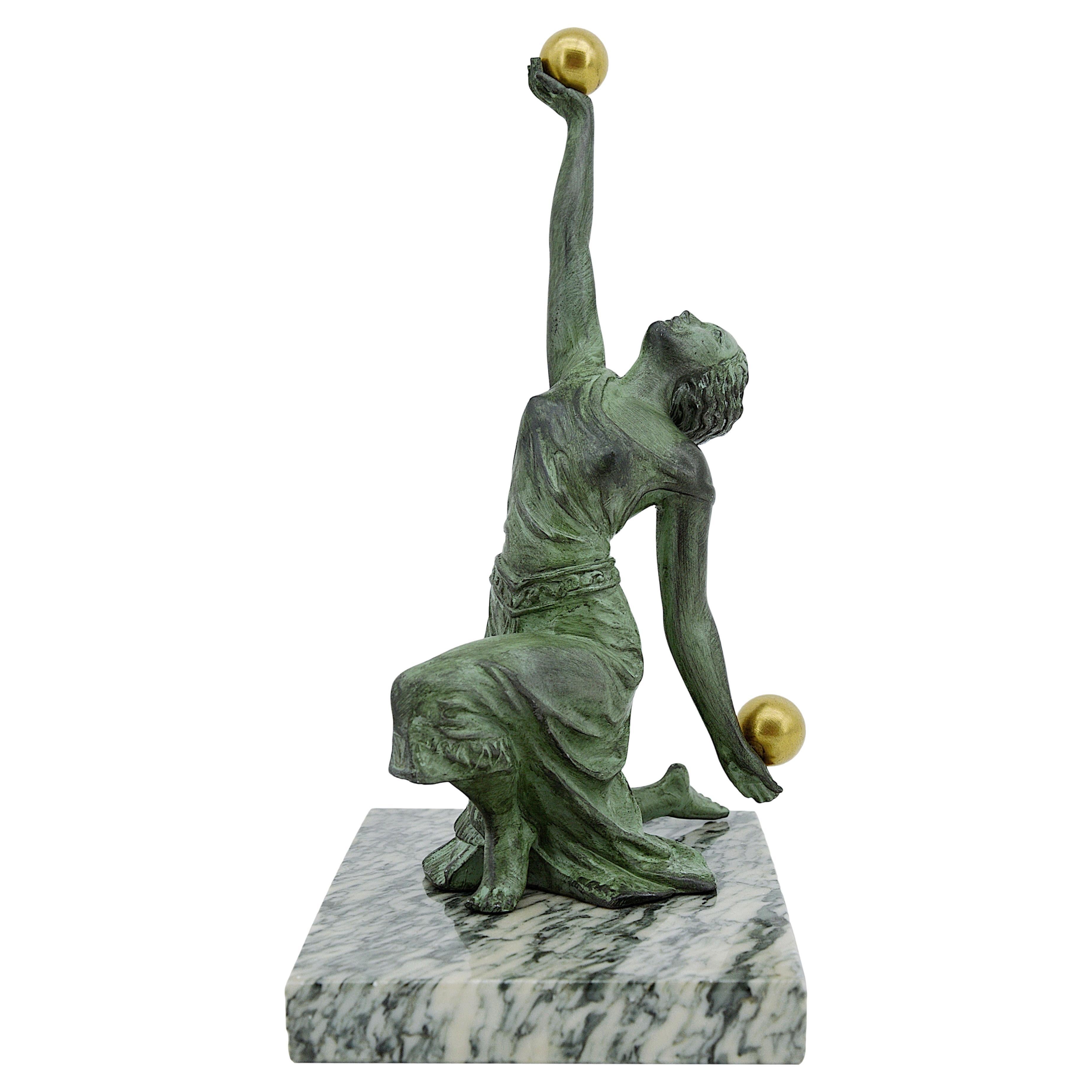 Sculpture française Art Déco, danseuse avec ballons, vers 1925