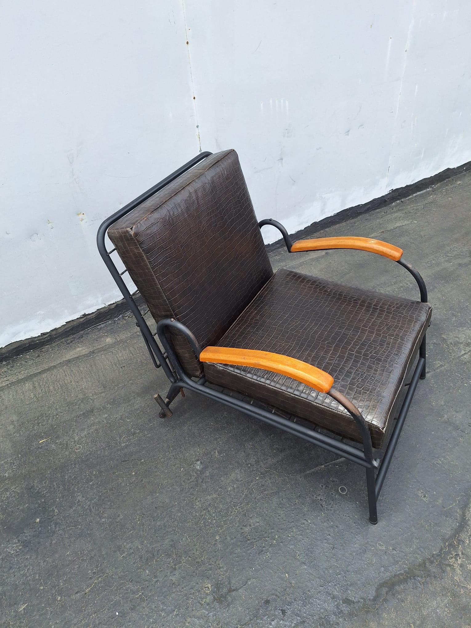 French Art Deco Daybed - Arm Chair In Good Condition For Sale In Los Angeles, CA