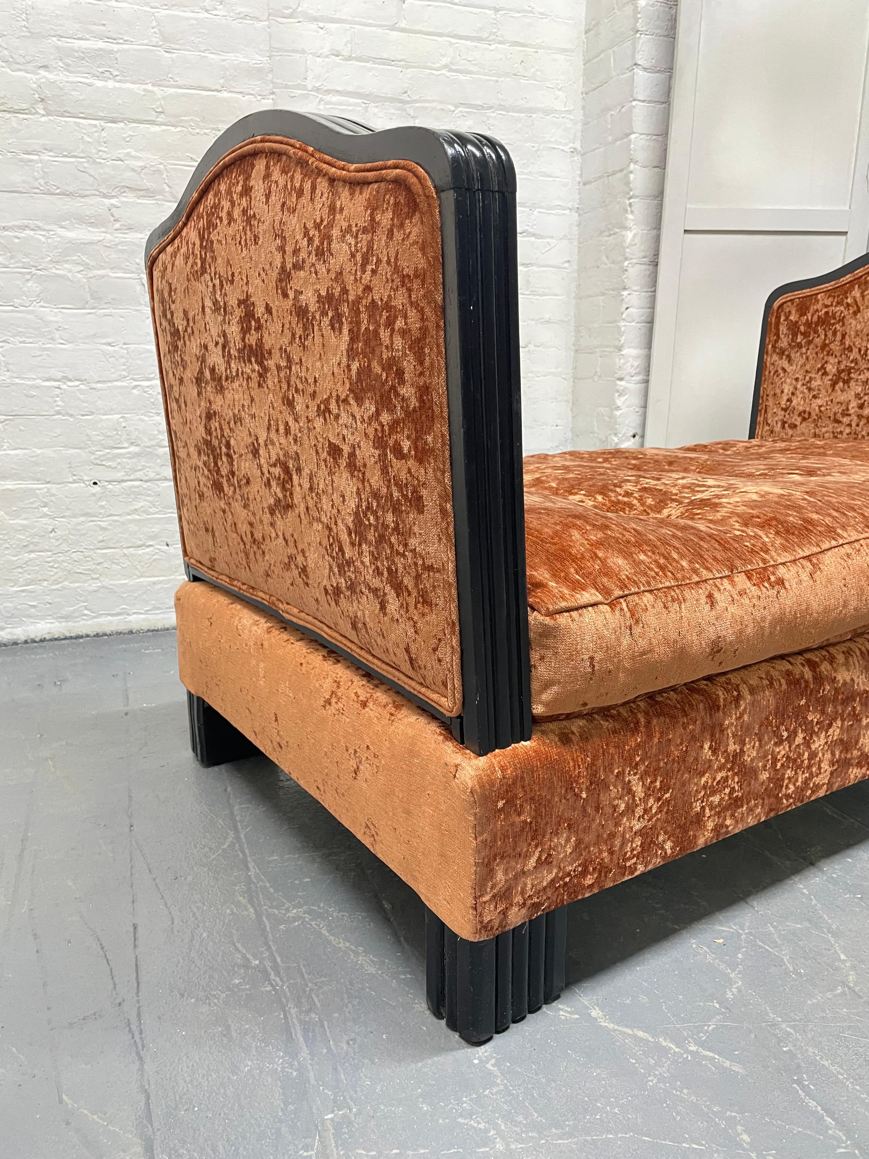 Lacquered French Art Deco Daybed For Sale