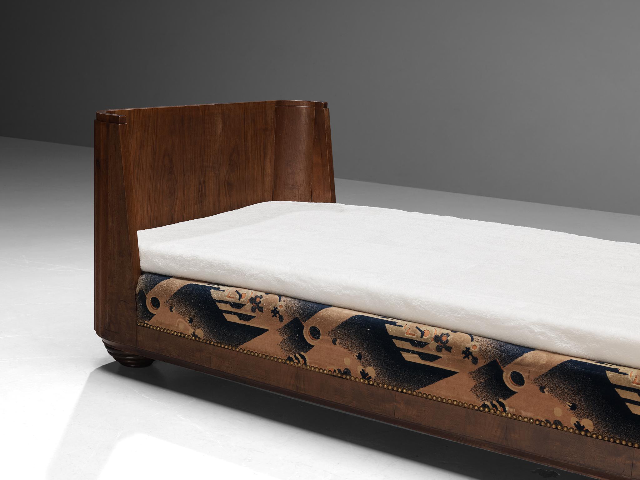 French Art Deco Daybed in Walnut  2