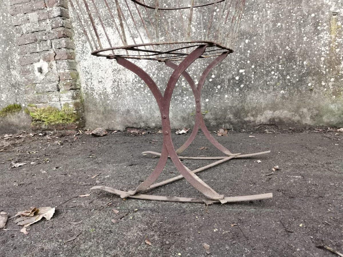 French Art Deco Decorative Iron Cot or Cradle with Canopy on Gentle Rockers For Sale 8