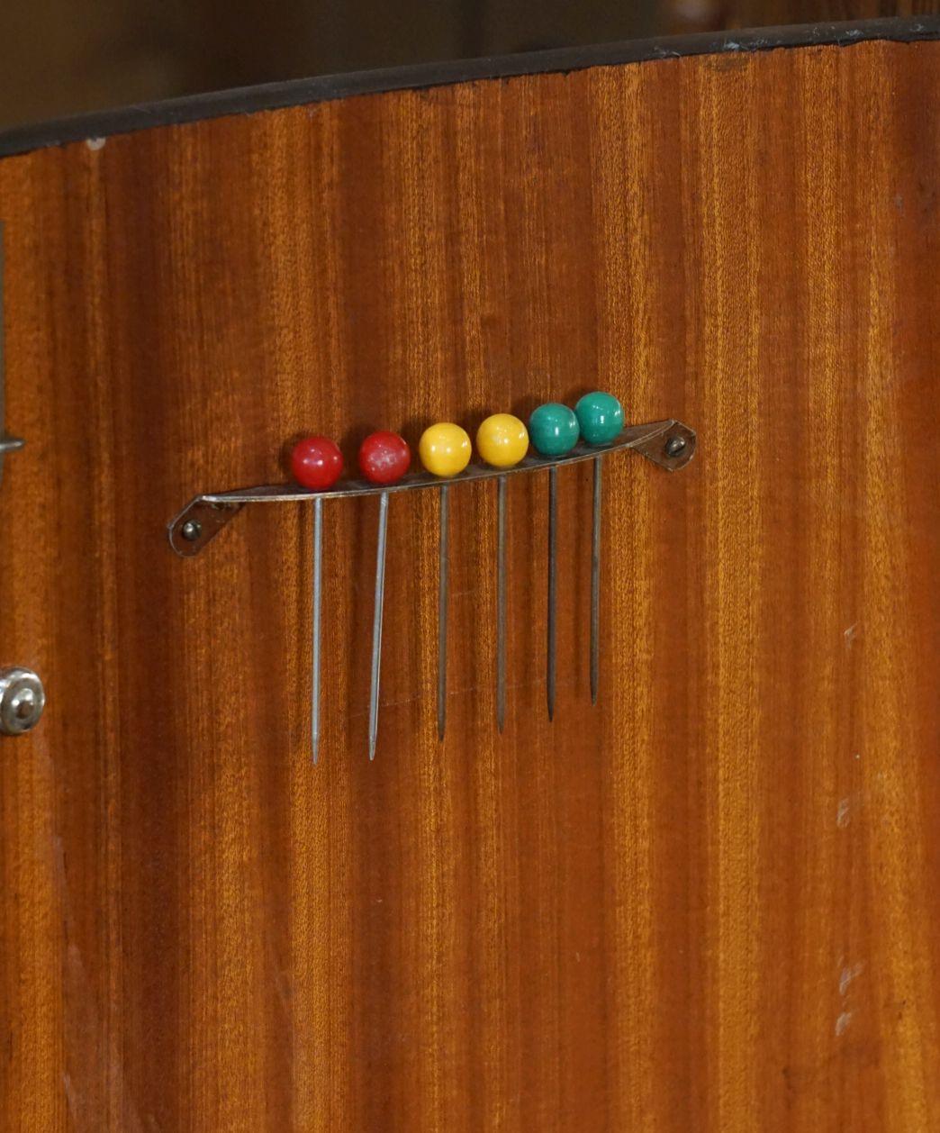 French Art Deco Demilune Bar or Cocktail Cabinet of Walnut 7