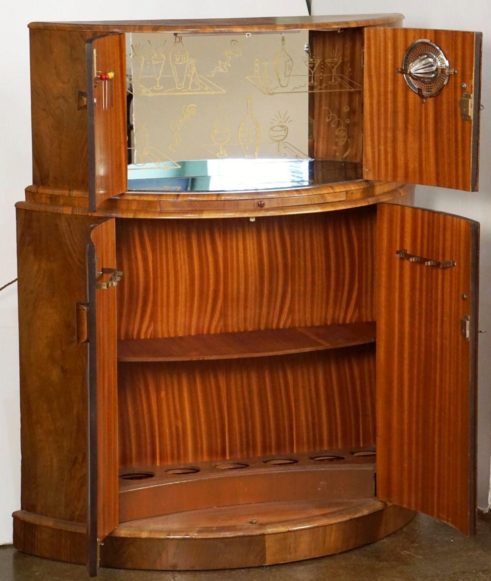 French Art Deco Demilune Bar or Cocktail Cabinet of Walnut 10