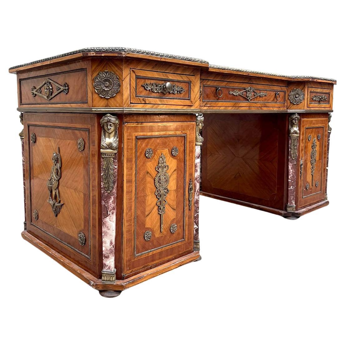 Escritorio Art Decó Francés, Circa 1930 - Madera Fina, Bronce Dorado y Mármol