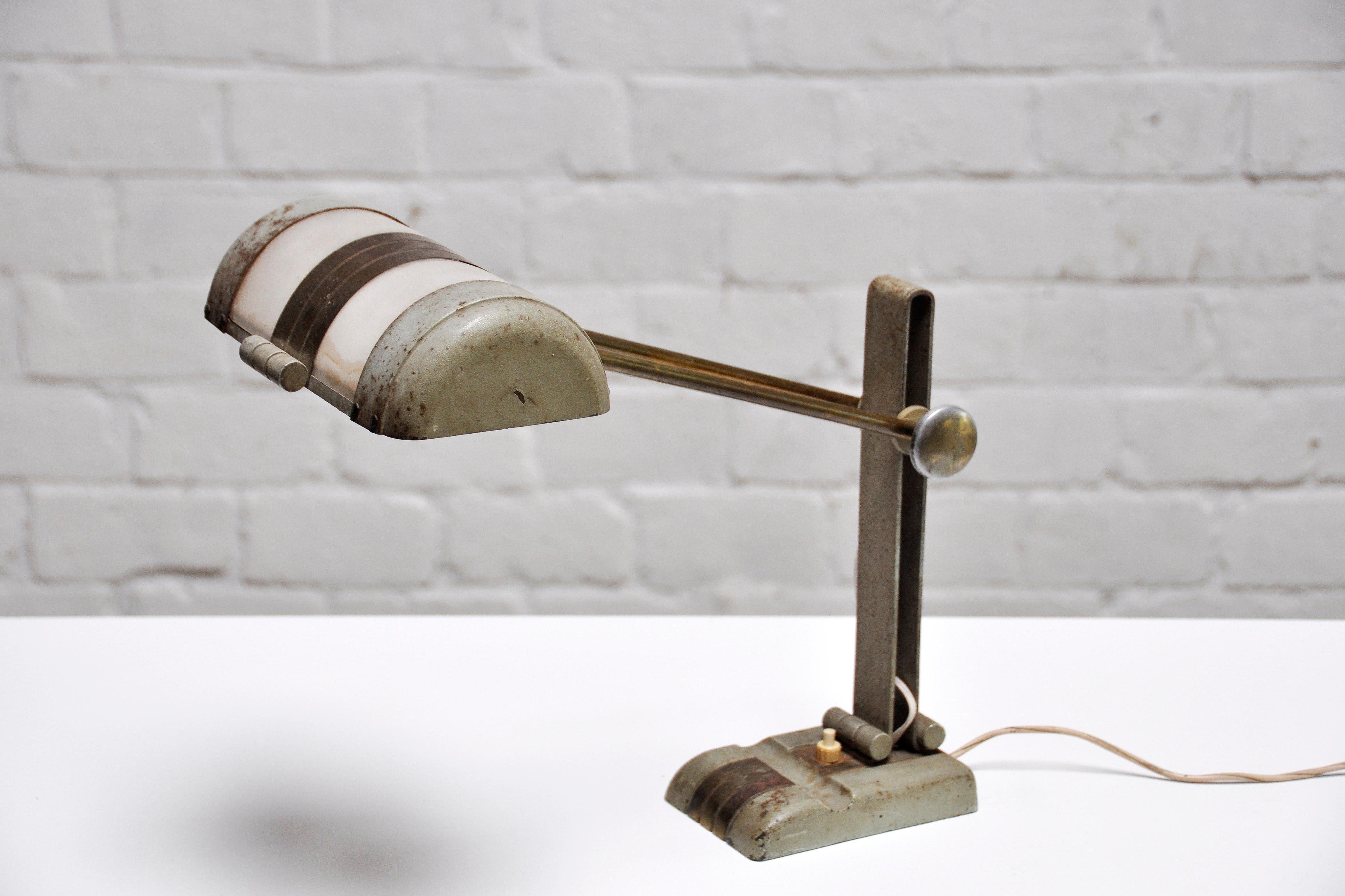 Mid-20th Century French Art Deco Desk Lamp in the Style of Rene Koechlin, 1930s For Sale