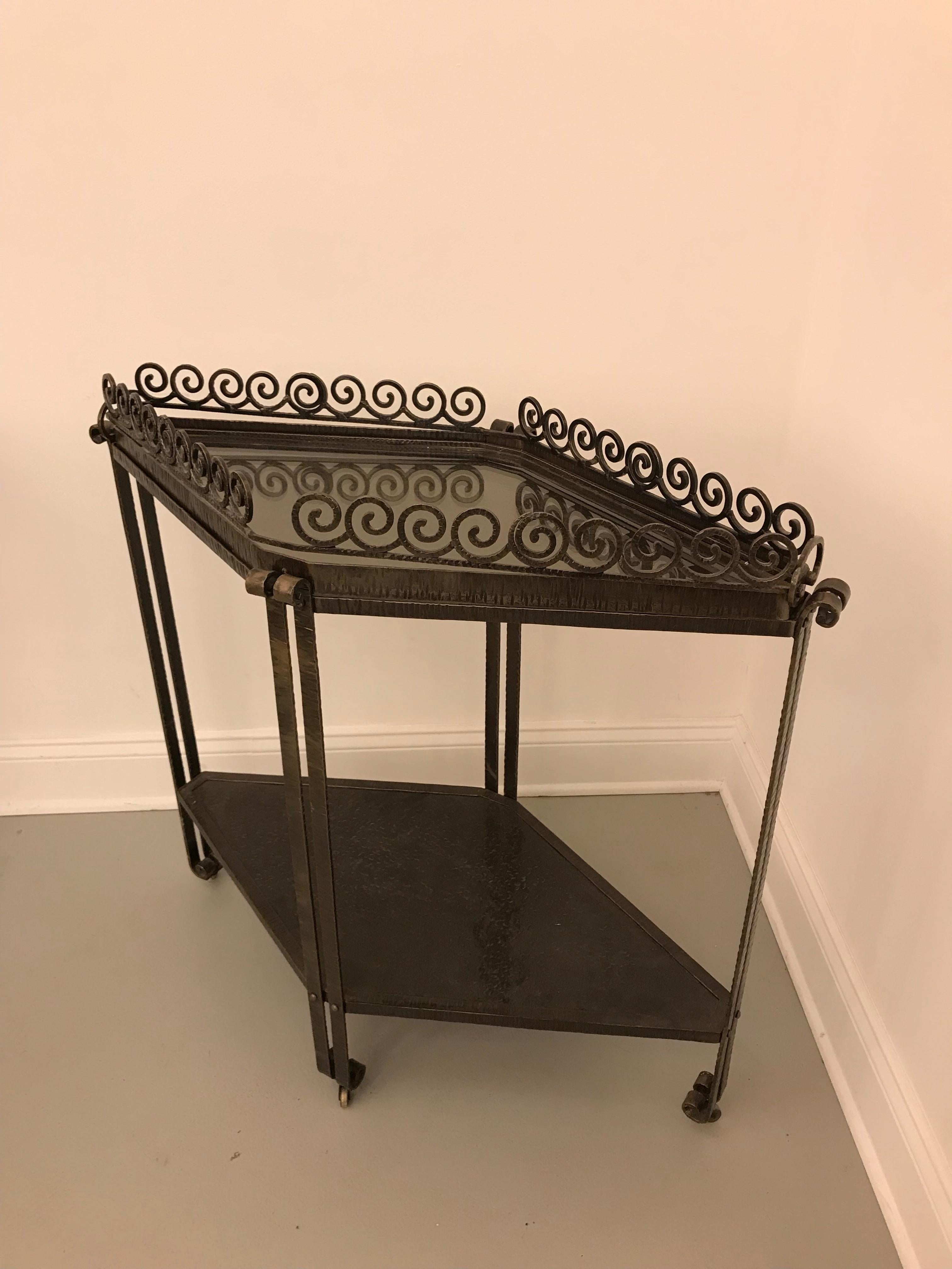 French Art Deco Diamond Accent Table or Cart In Good Condition For Sale In North Bergen, NJ