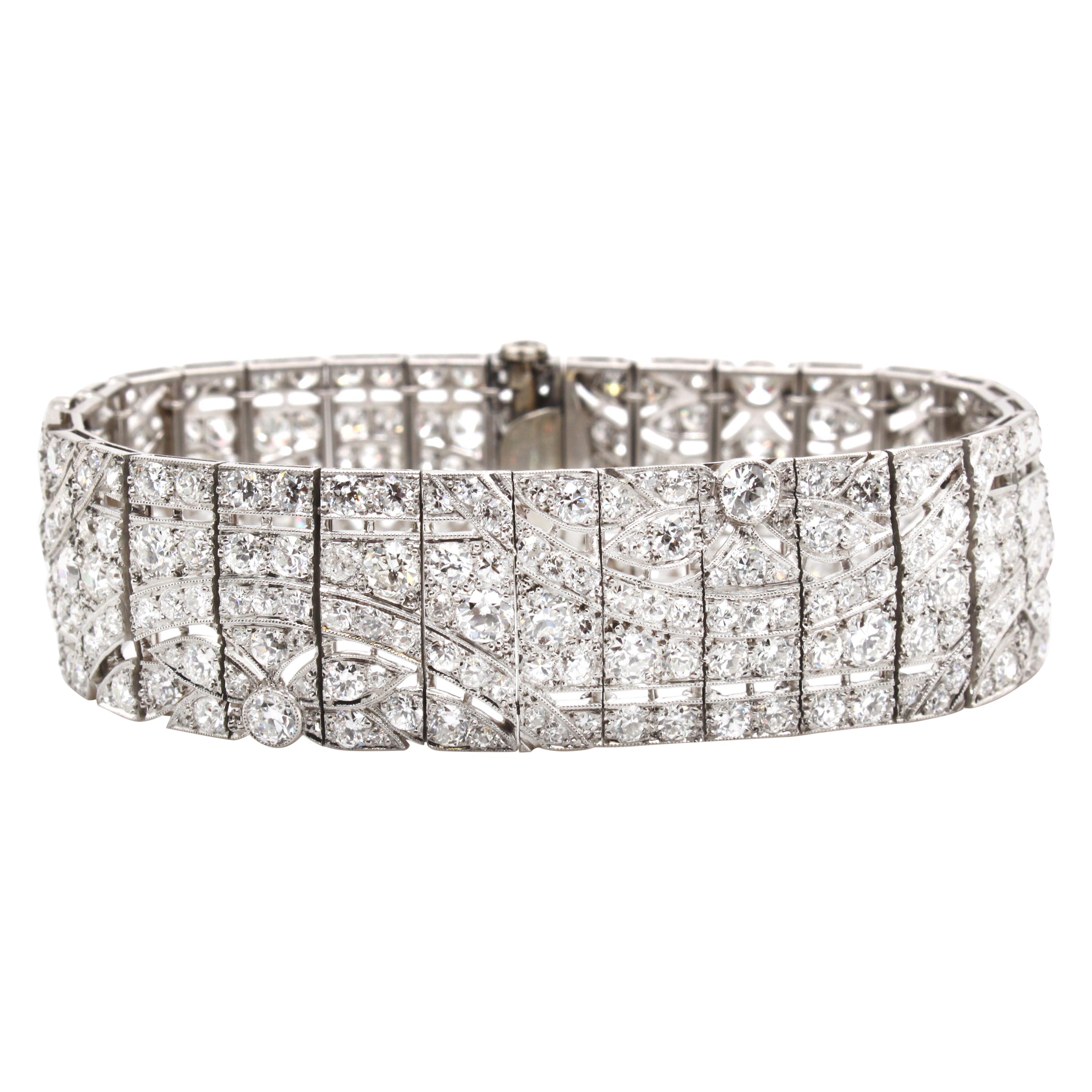 French Art Deco Diamond 'ca. 20 carats' Panel Bracelet, ca. 1920s