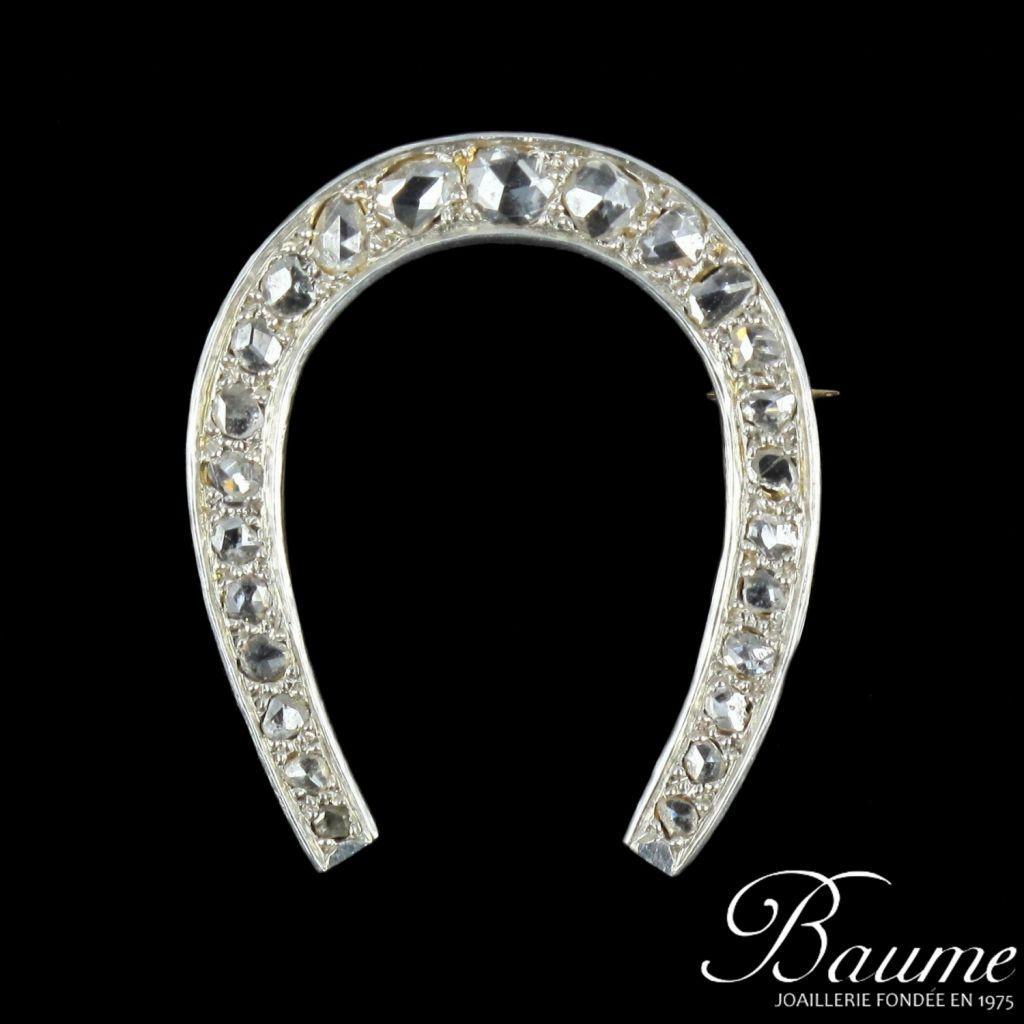 Women's or Men's French Art Deco Diamond Gold Platinum Horseshoe Brooch 