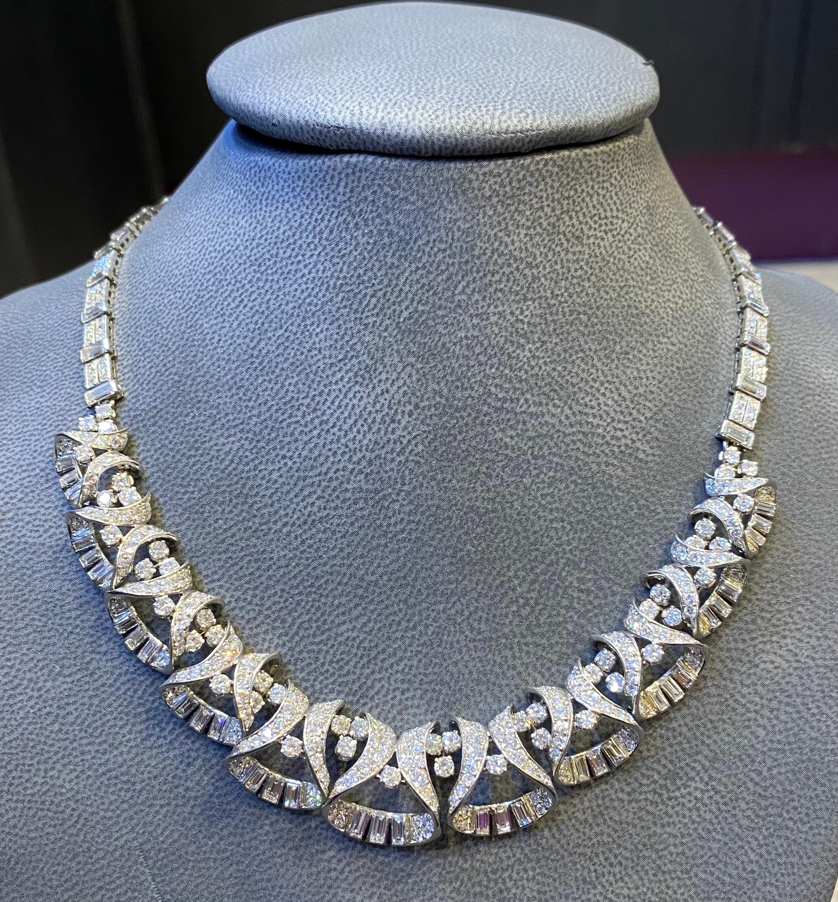 French Art Deco Diamond Necklace For Sale 4
