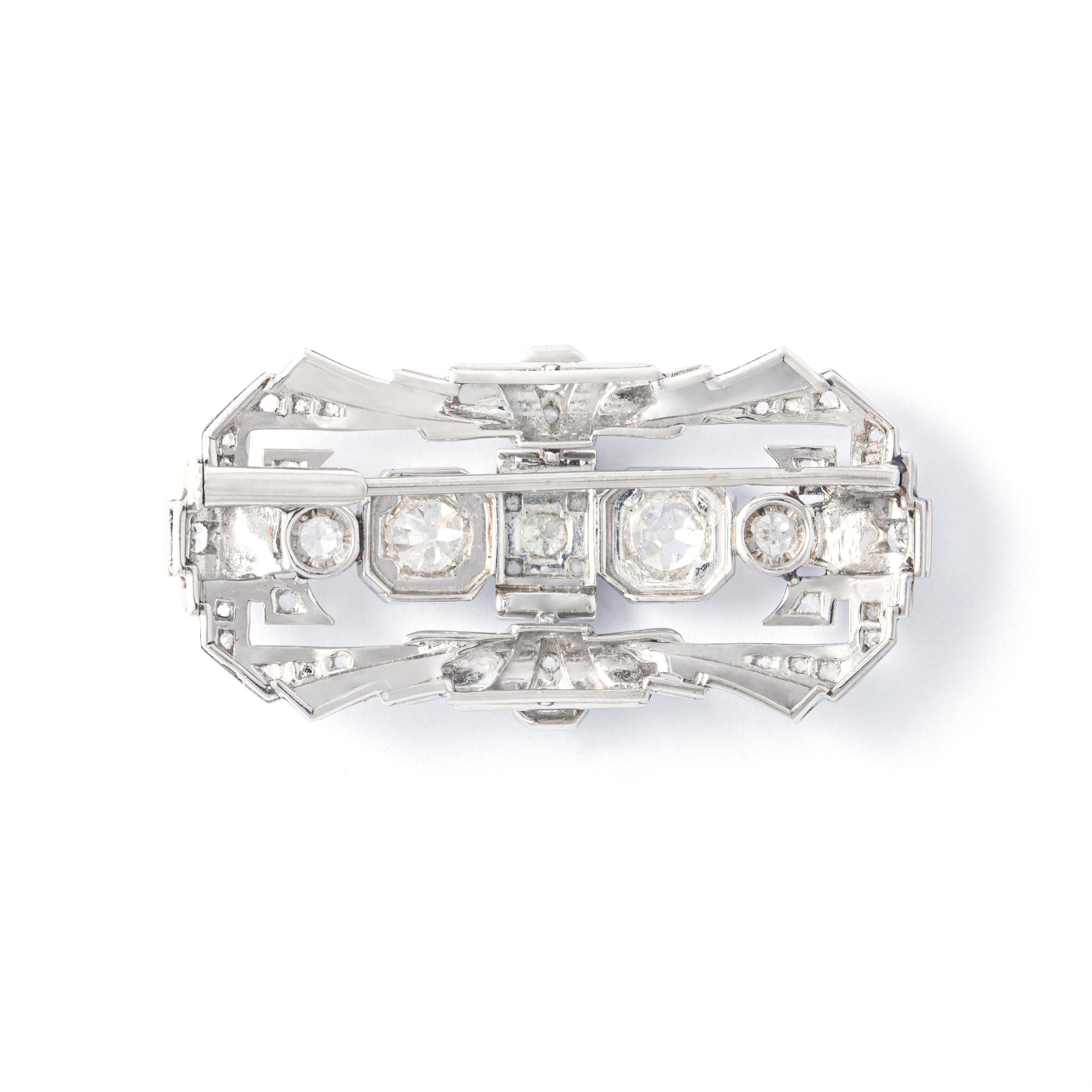 Women's or Men's French Art Deco Diamond Platinum Brooch