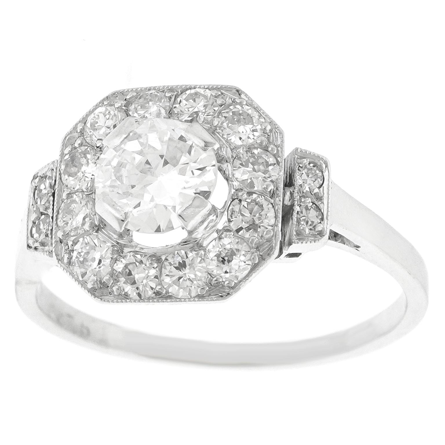 Round Cut French Art Deco Diamond Ring For Sale