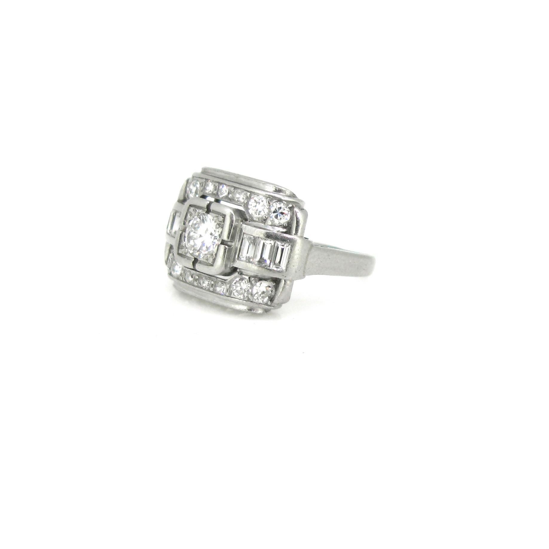 French Art Deco Diamonds Round and Baguette Platinum Ring 3