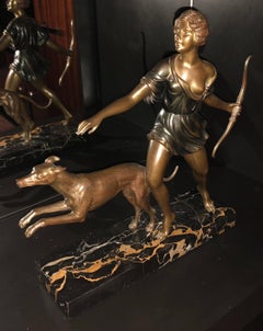 French Art Deco Diana Greyhound Bronze by Ignacio Gallo Sculpture