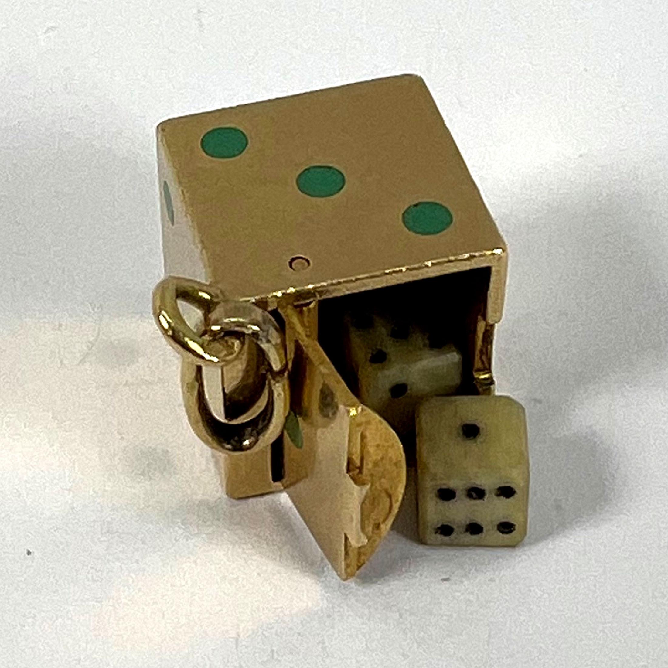French Art Deco Die with Miniature Dice 18K Yellow Gold Enamel Charm Pendant For Sale 15