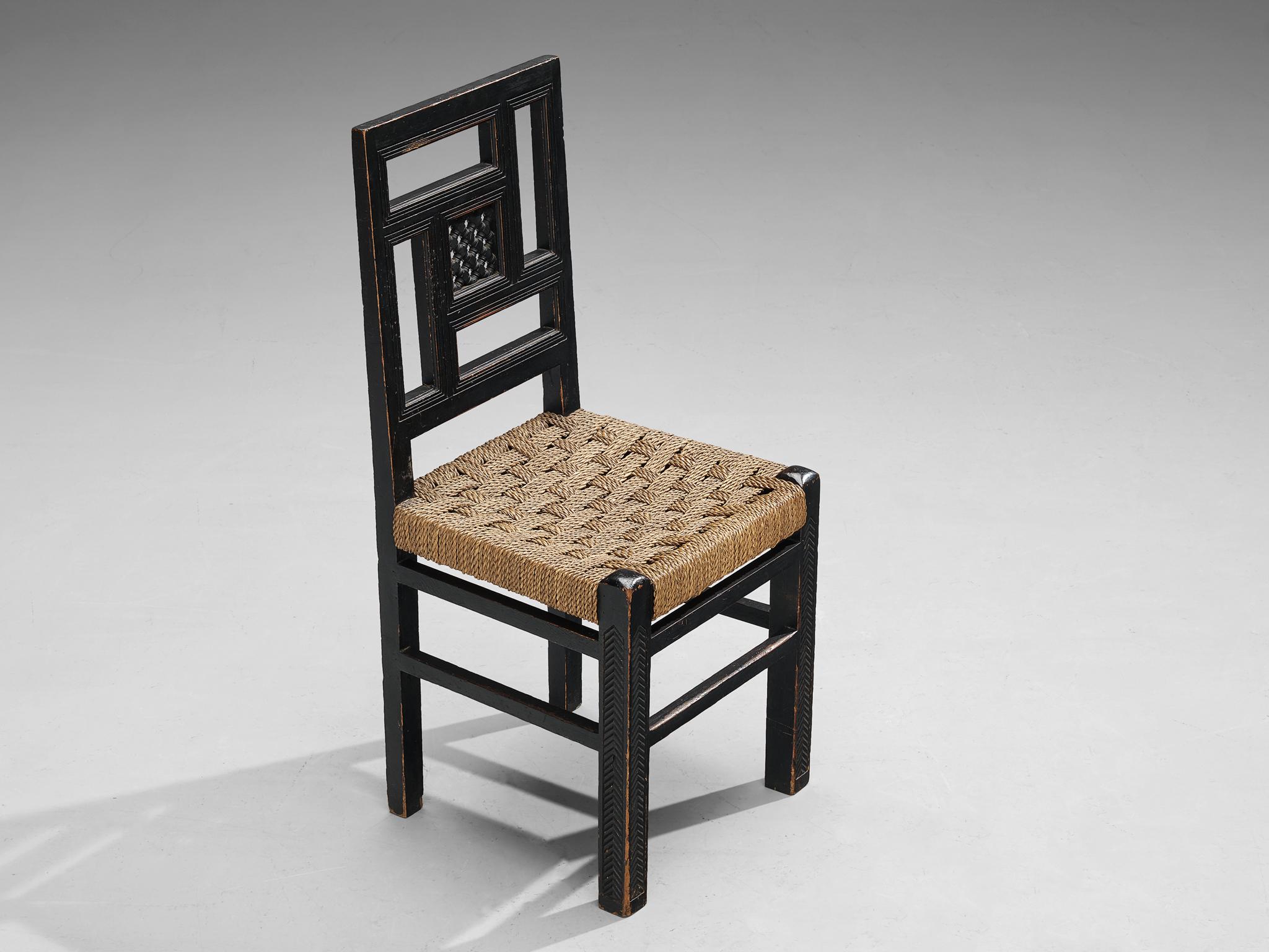 French Art Deco Dining Chair with Straw Seat and Geometrical Backrest In Good Condition For Sale In Waalwijk, NL